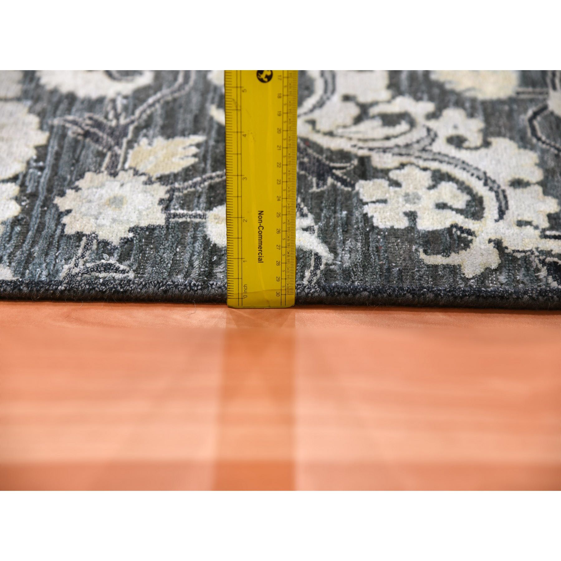 Wool-and-Silk-Hand-Knotted-Rug-375605