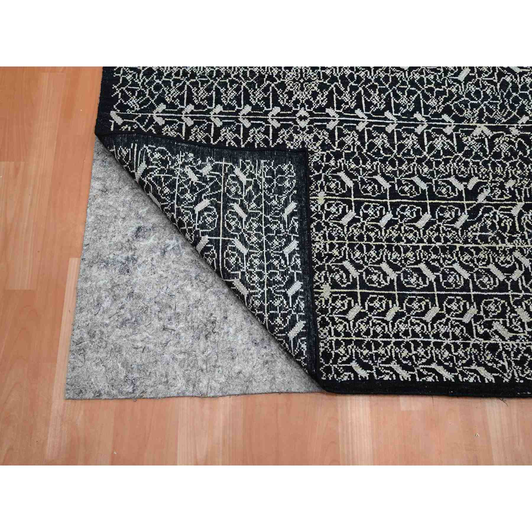 Fine-Oriental-Hand-Knotted-Rug-379650