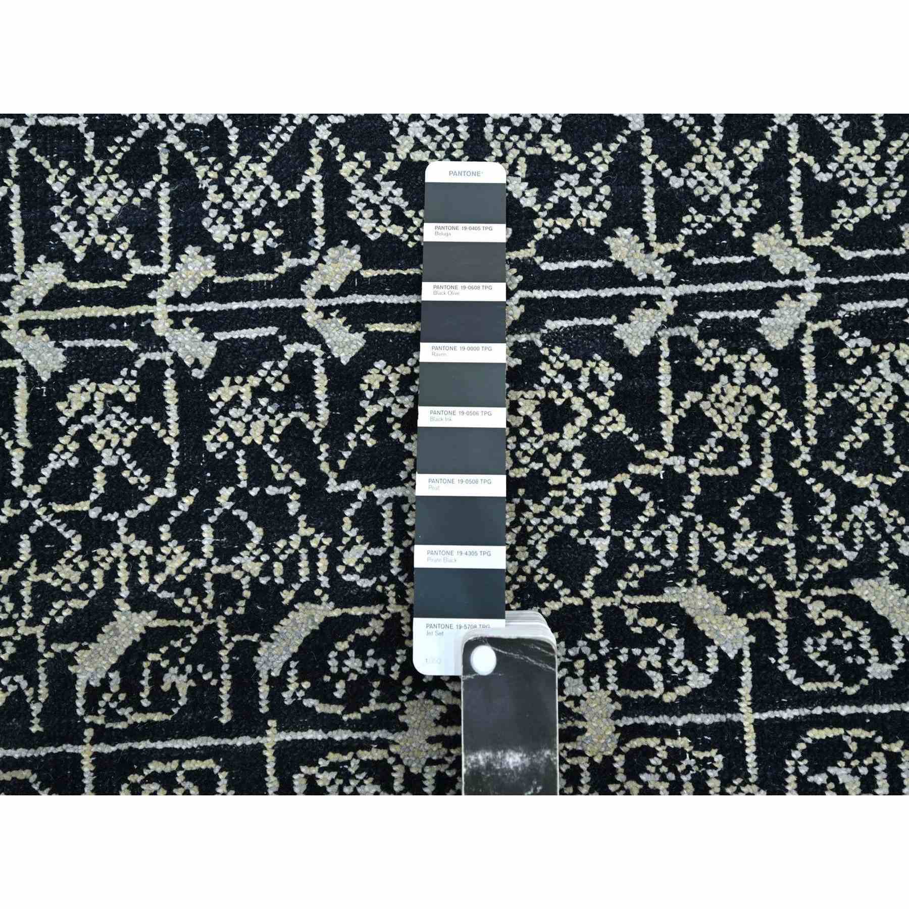 Fine-Oriental-Hand-Knotted-Rug-379650