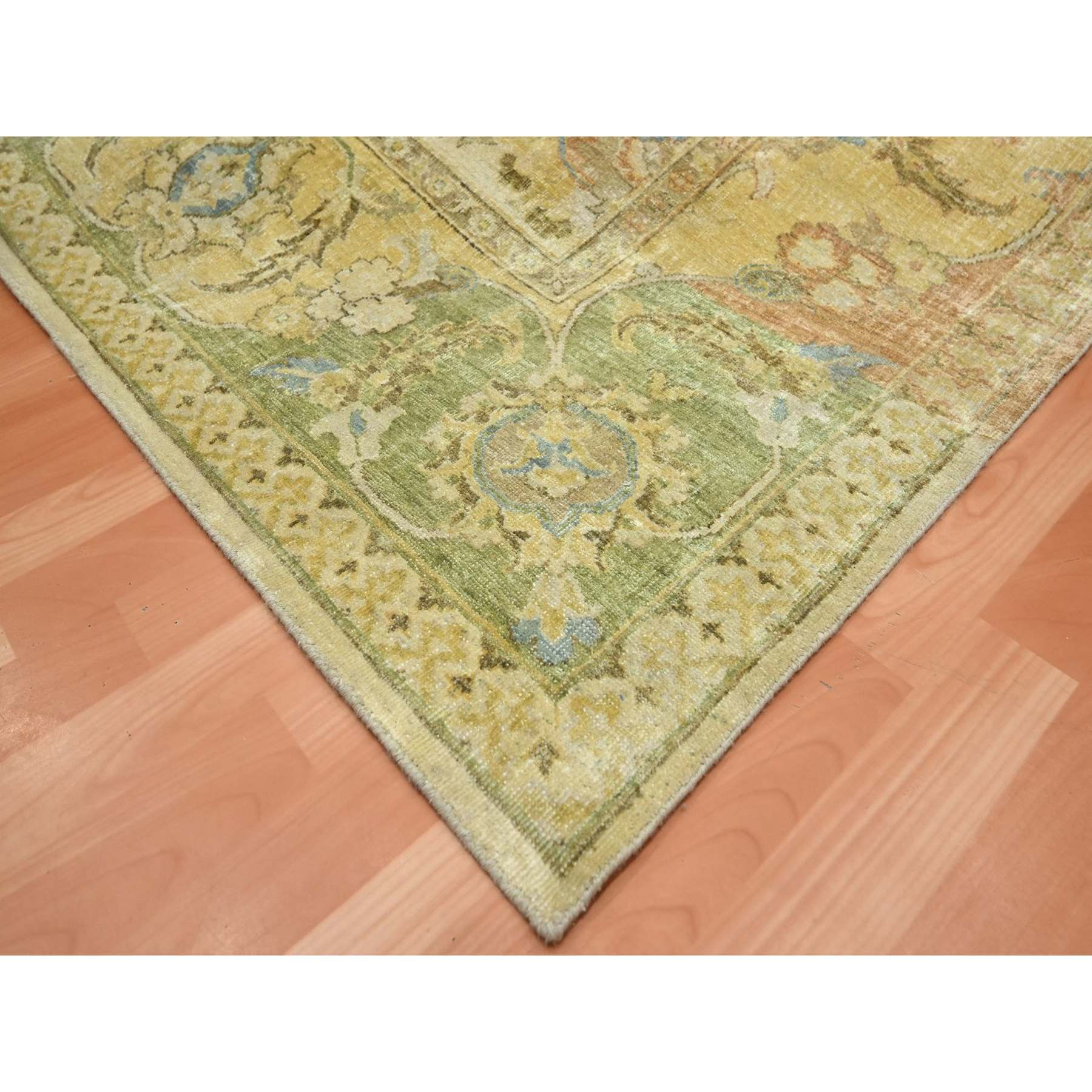 Fine-Oriental-Hand-Knotted-Rug-379720