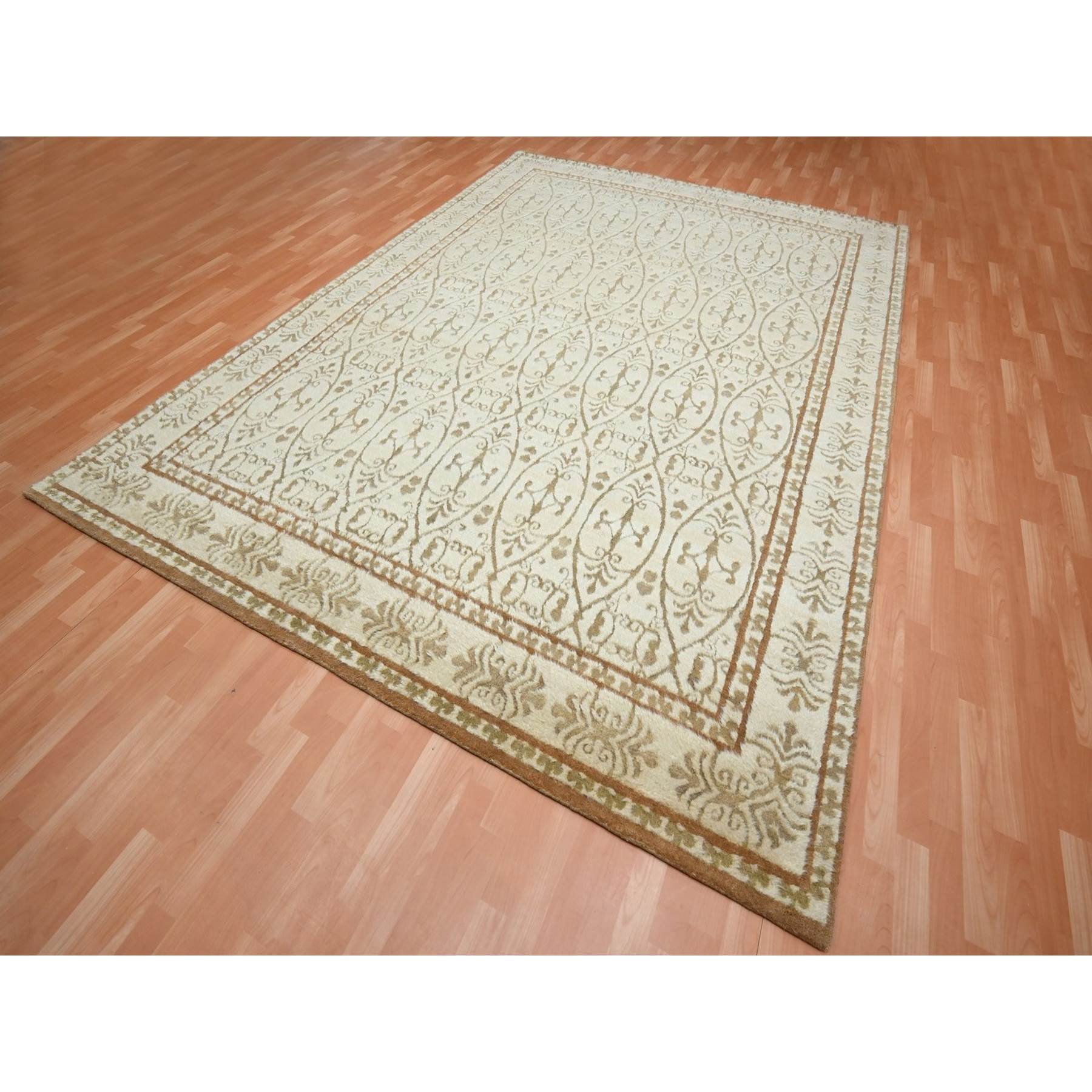 Fine-Oriental-Hand-Knotted-Rug-379735