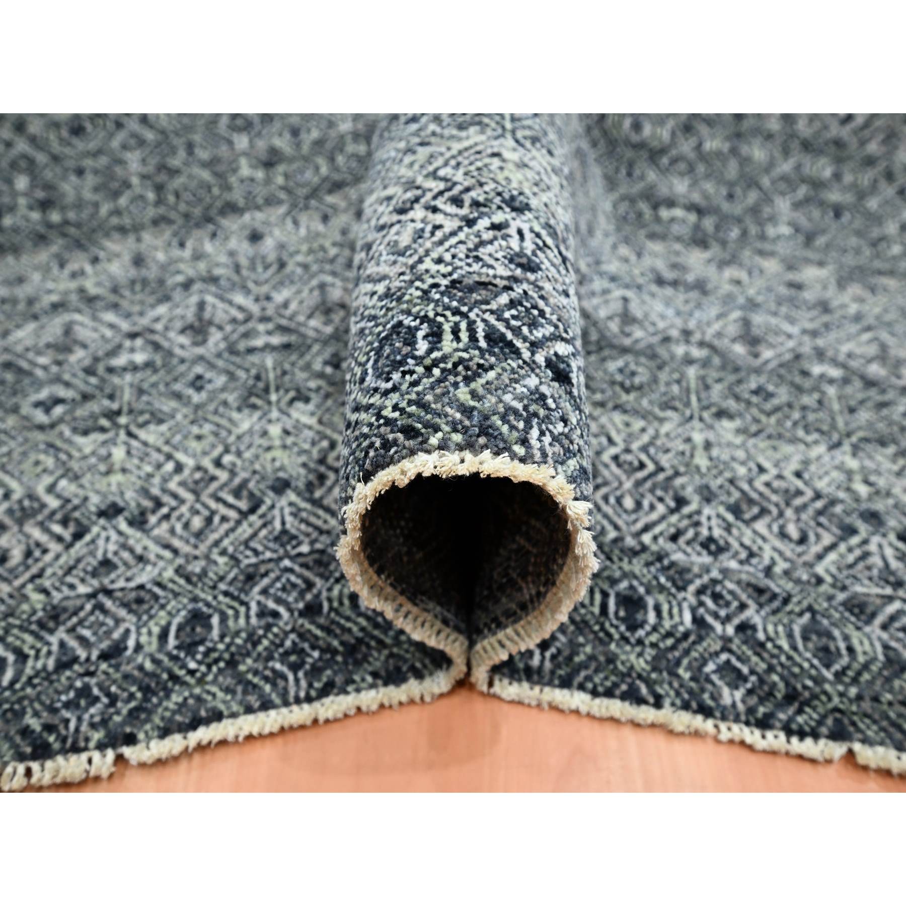 Modern-and-Contemporary-Hand-Knotted-Rug-377725