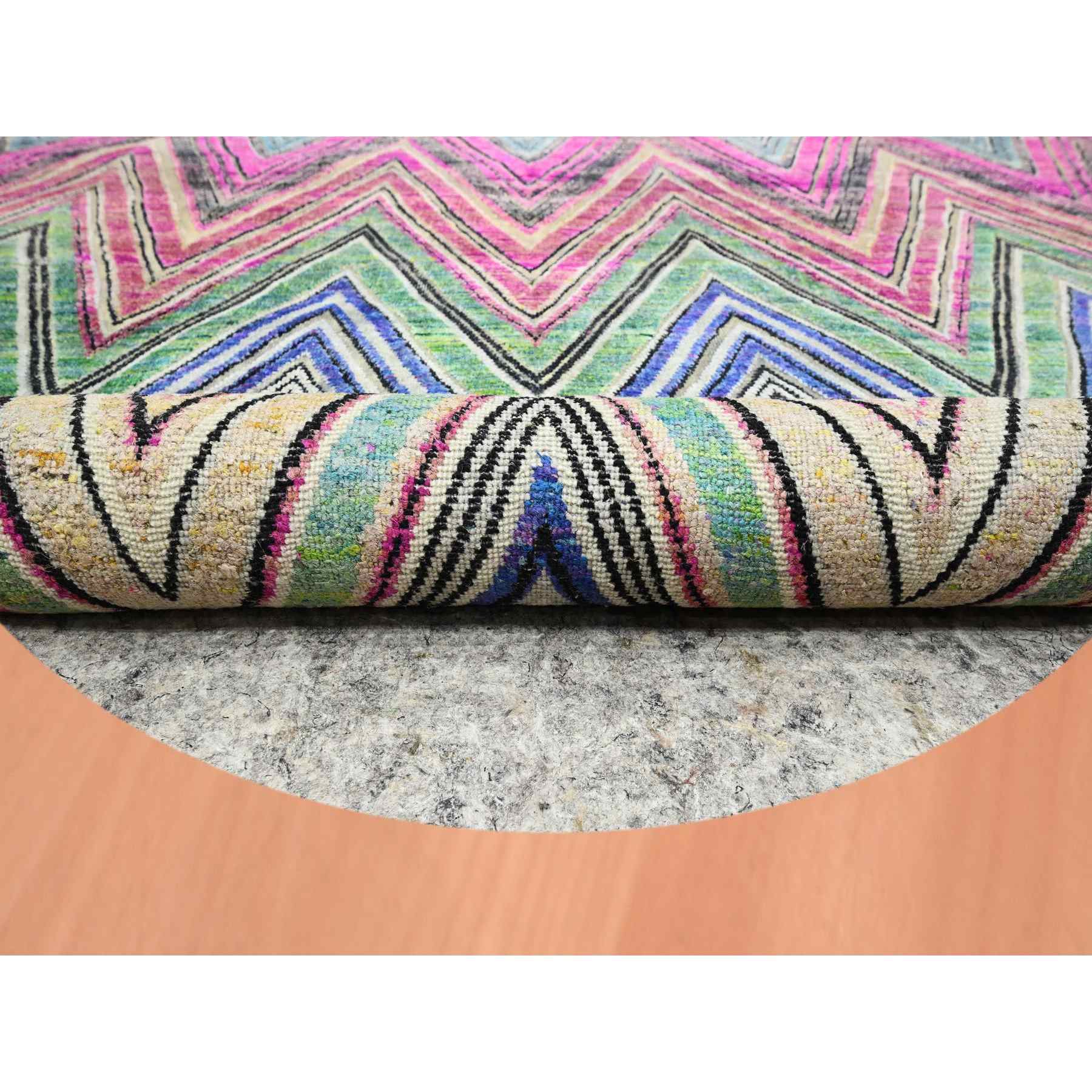 Modern-and-Contemporary-Hand-Knotted-Rug-377835