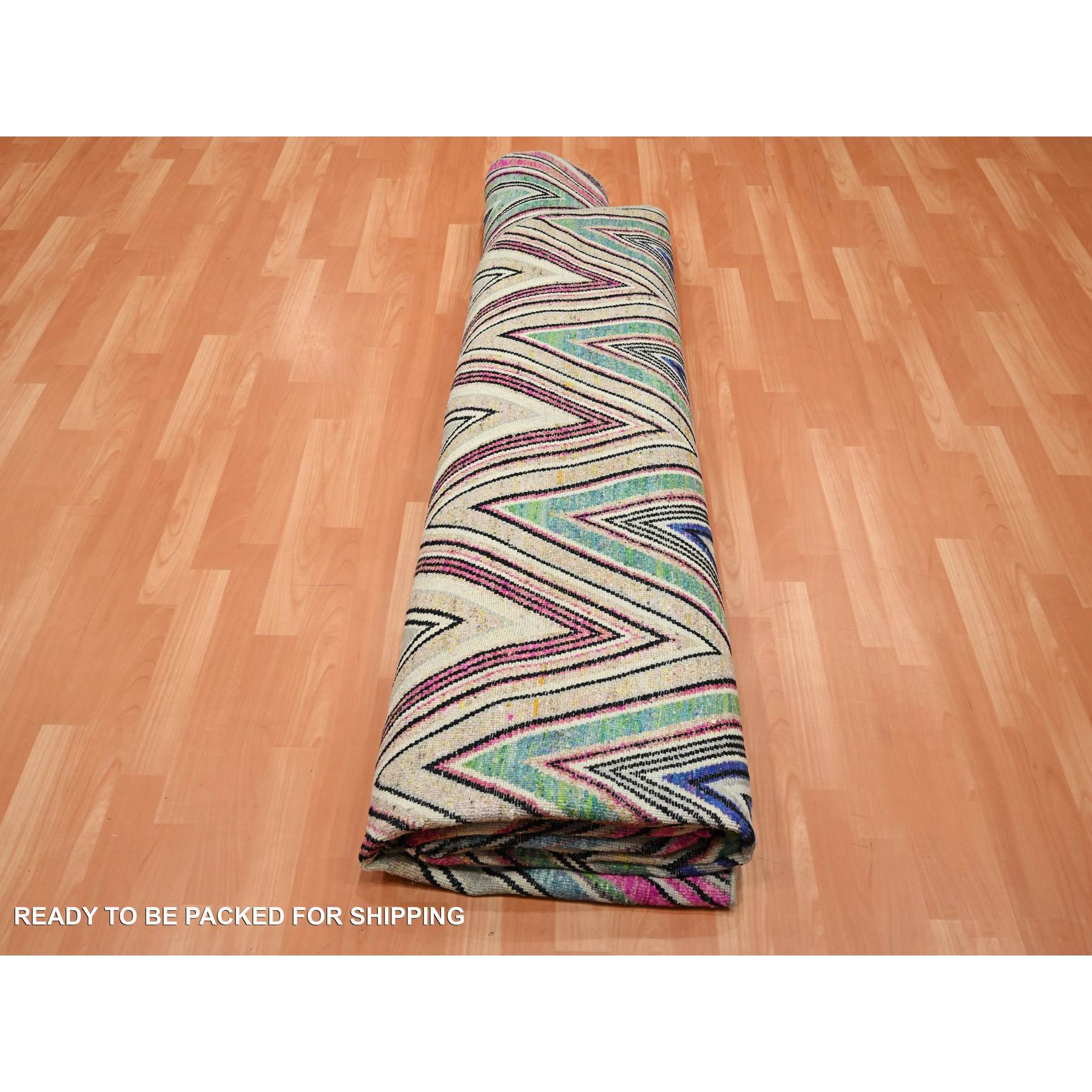 Modern-and-Contemporary-Hand-Knotted-Rug-377835