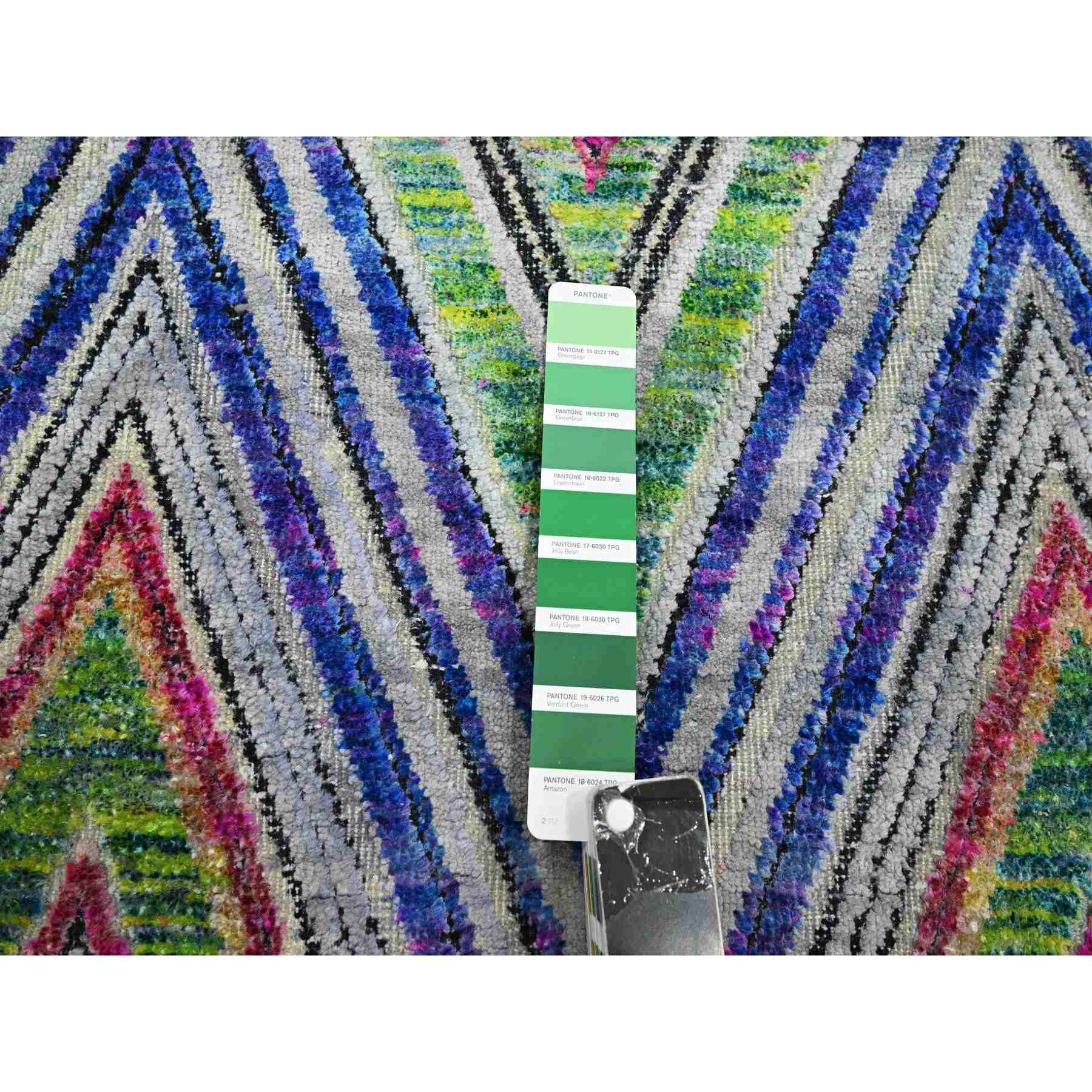 Modern-and-Contemporary-Hand-Knotted-Rug-377840
