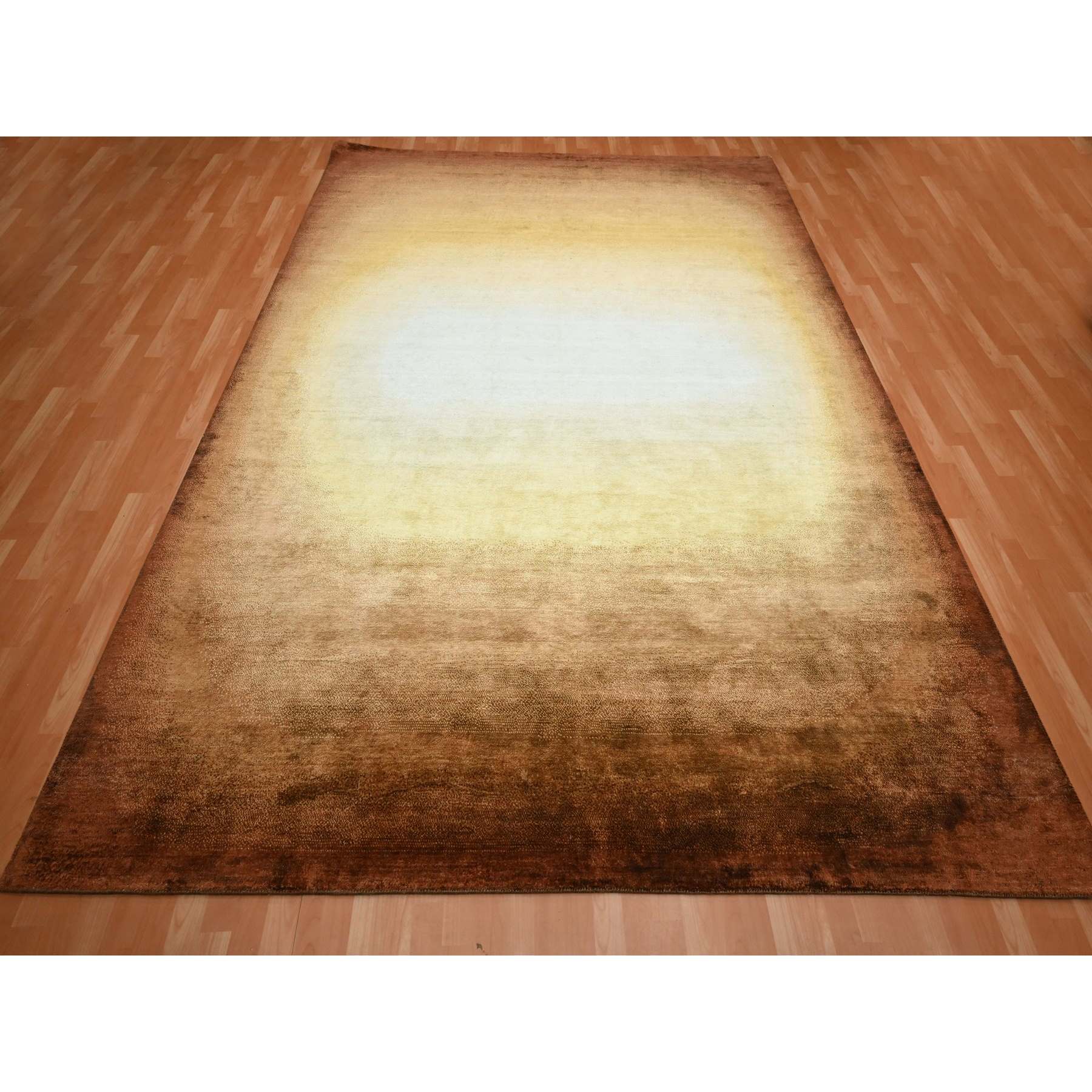 Modern-and-Contemporary-Hand-Knotted-Rug-378190