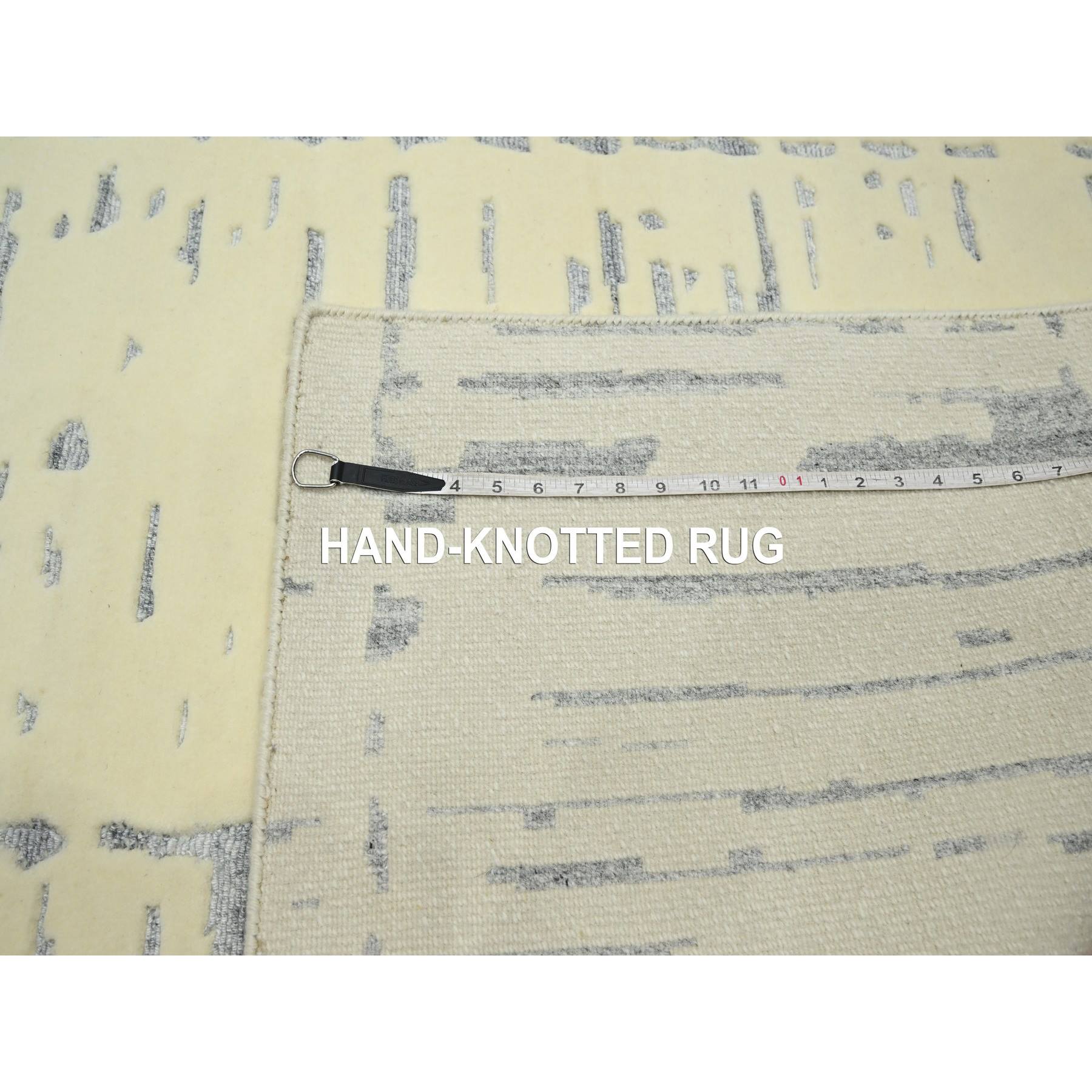 Modern-and-Contemporary-Hand-Knotted-Rug-378200