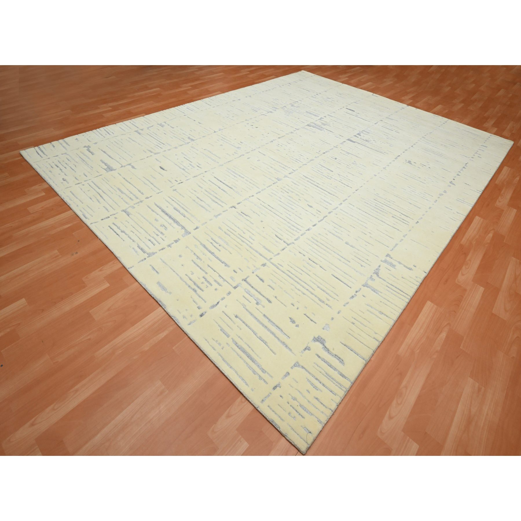 Modern-and-Contemporary-Hand-Knotted-Rug-378205