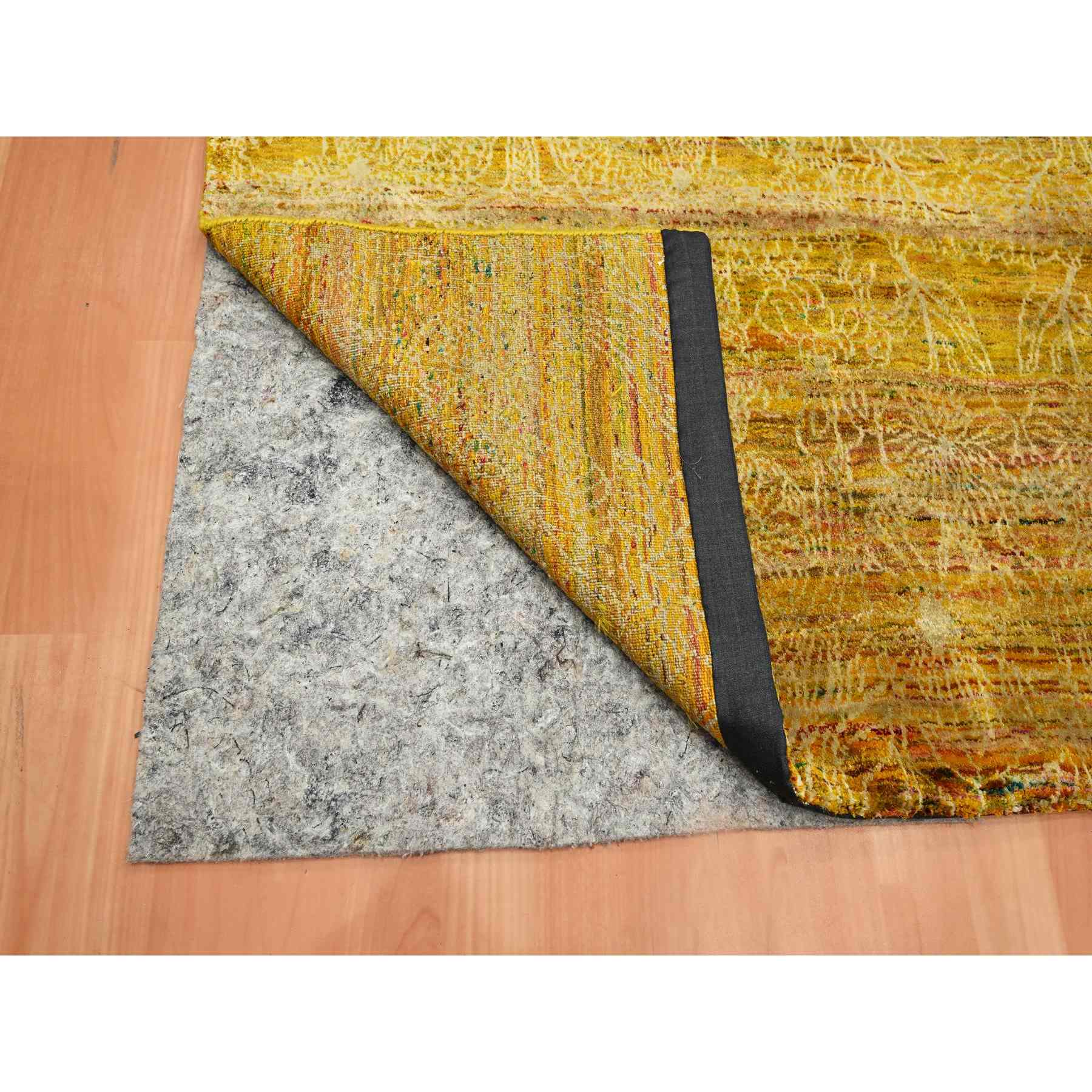 Modern-and-Contemporary-Hand-Knotted-Rug-378210