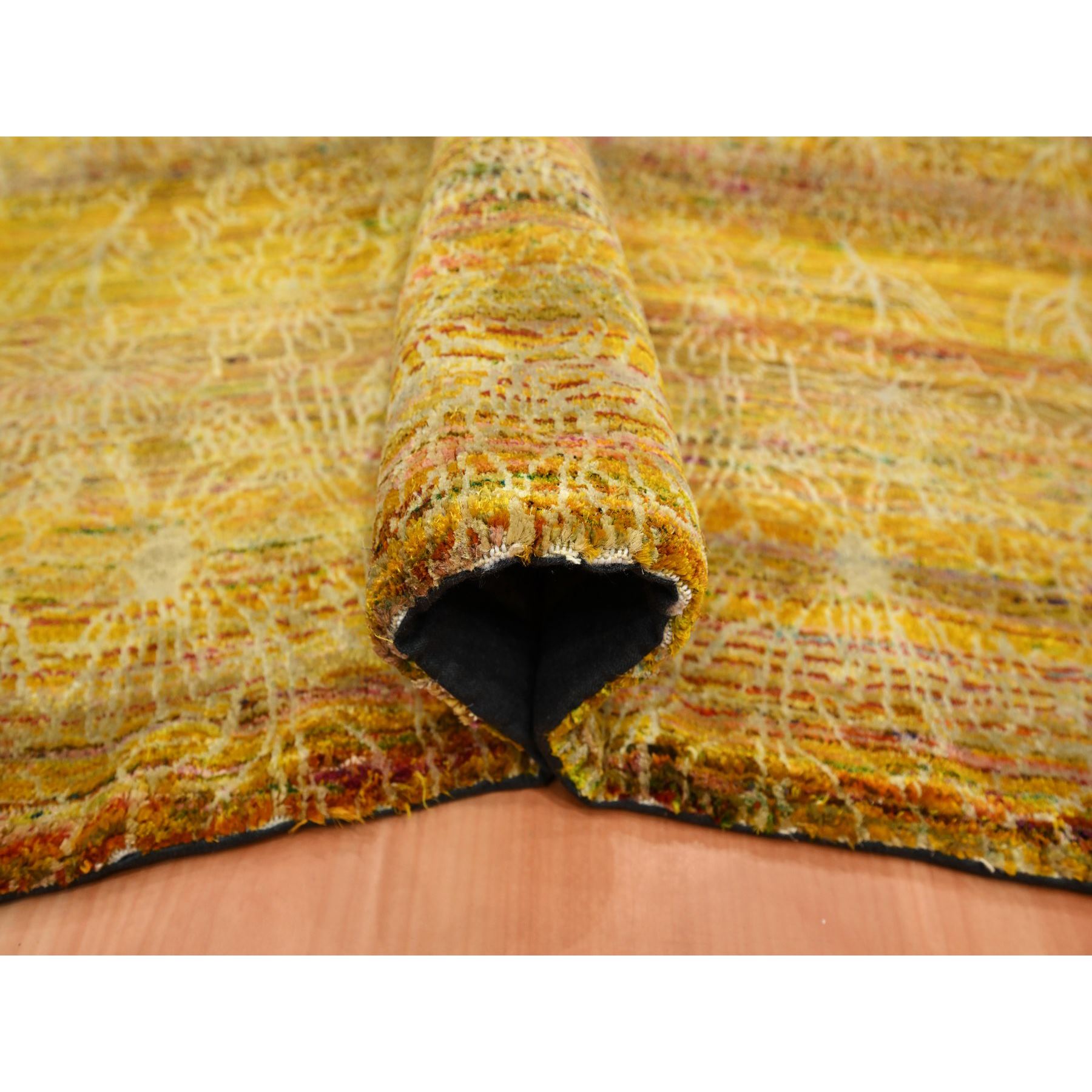 Modern-and-Contemporary-Hand-Knotted-Rug-378210