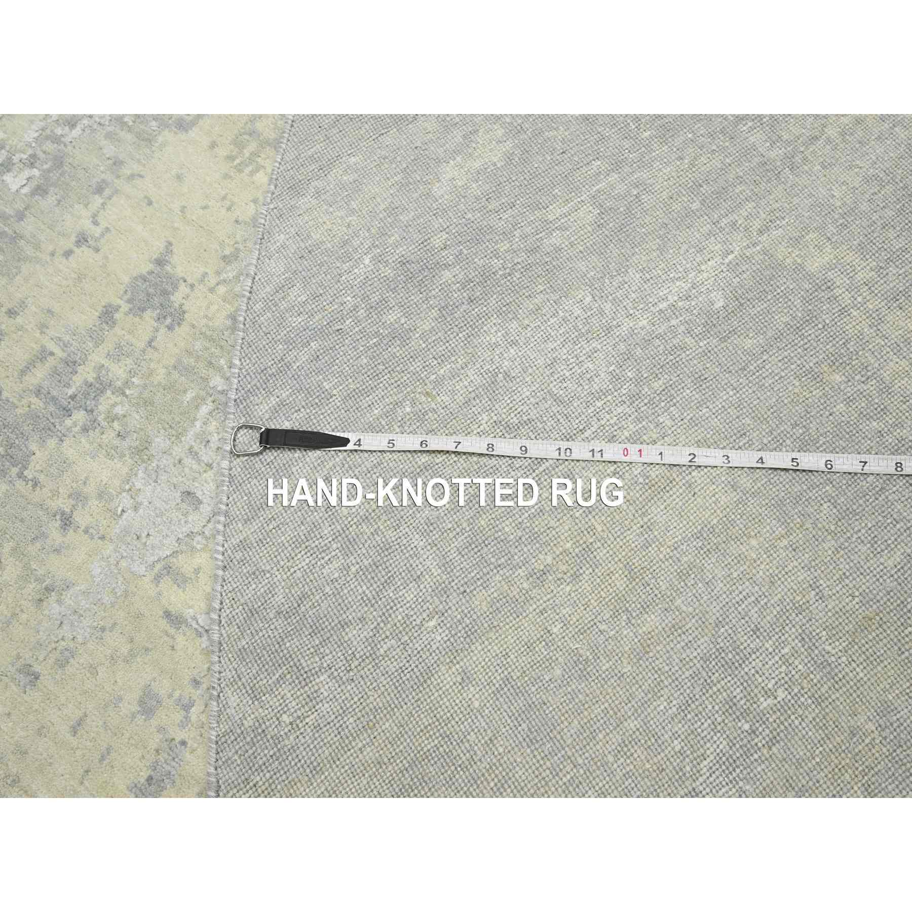 Modern-and-Contemporary-Hand-Knotted-Rug-378375