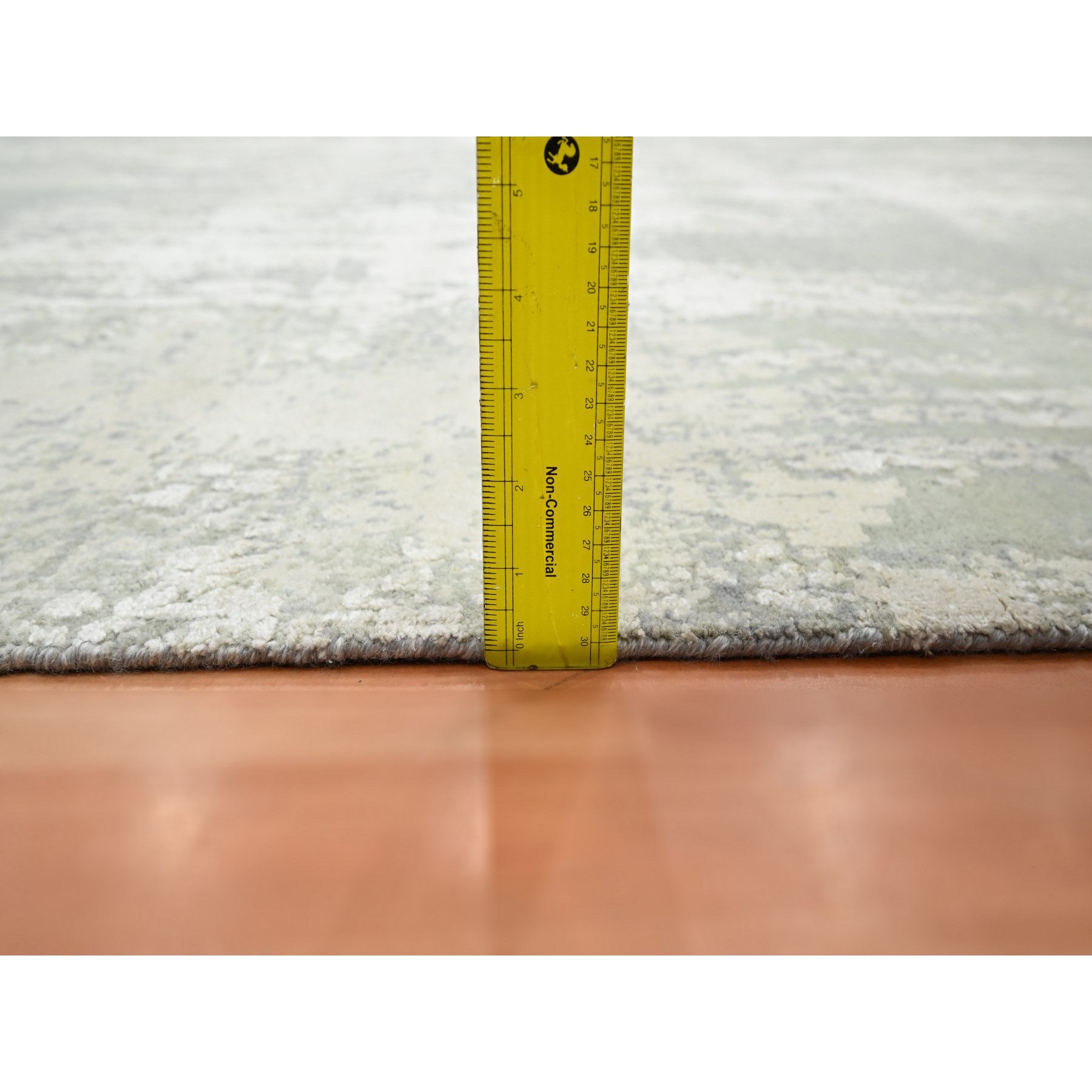 Modern-and-Contemporary-Hand-Knotted-Rug-378390