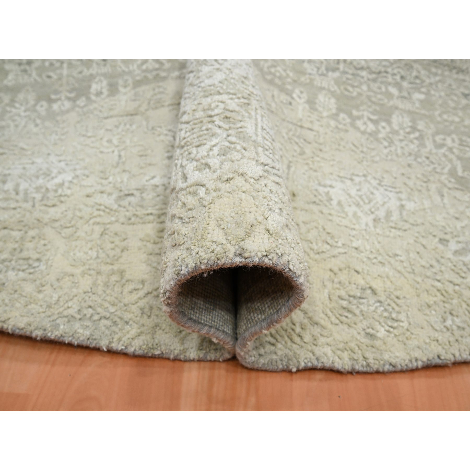 Modern-and-Contemporary-Hand-Knotted-Rug-378405