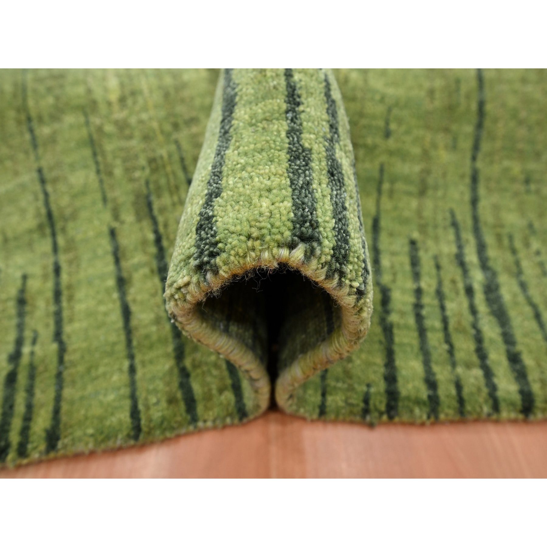 Modern-and-Contemporary-Hand-Knotted-Rug-379285