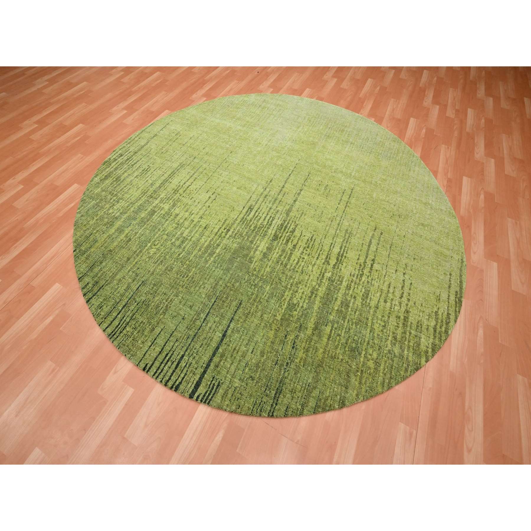 Modern-and-Contemporary-Hand-Knotted-Rug-379290