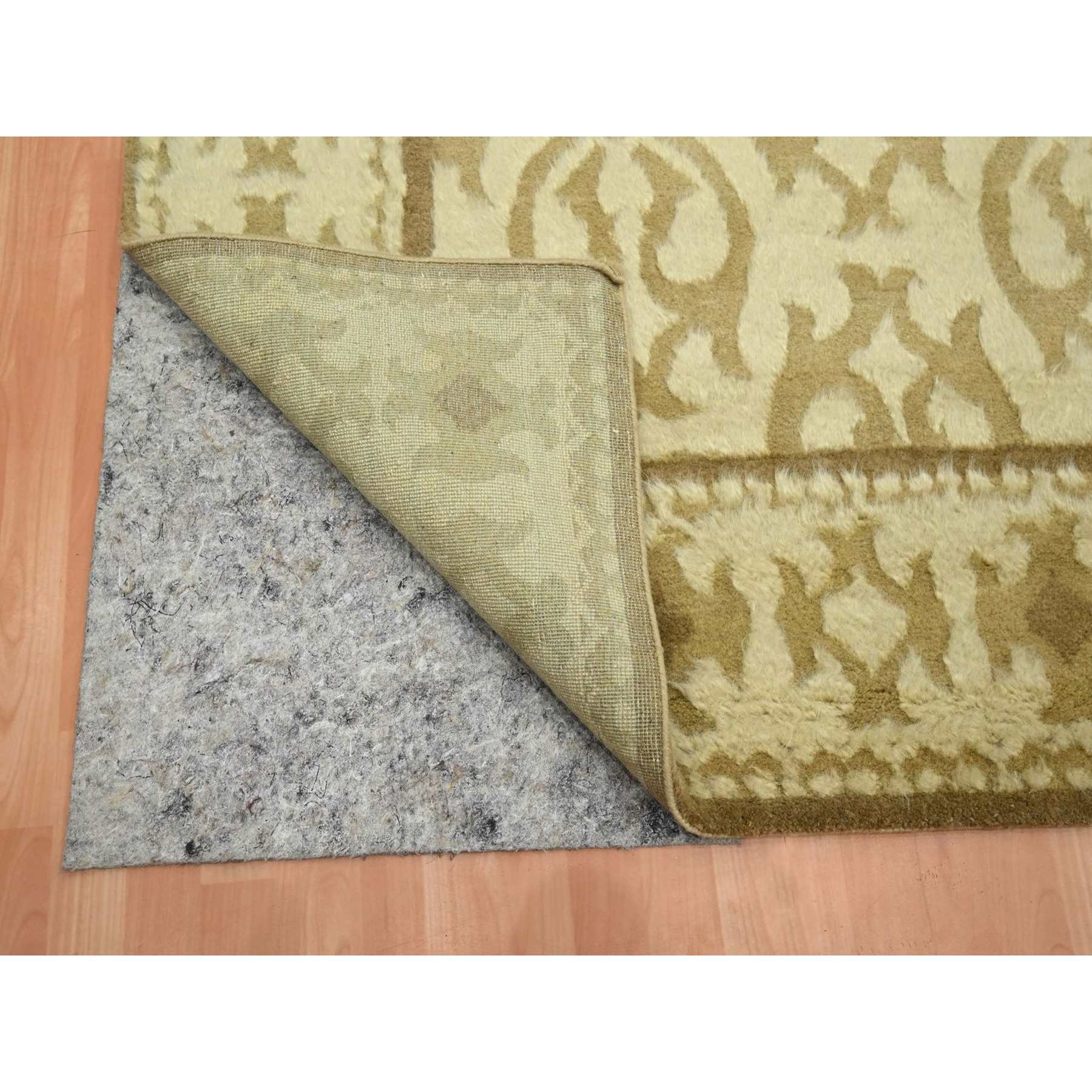Modern-and-Contemporary-Hand-Knotted-Rug-379355