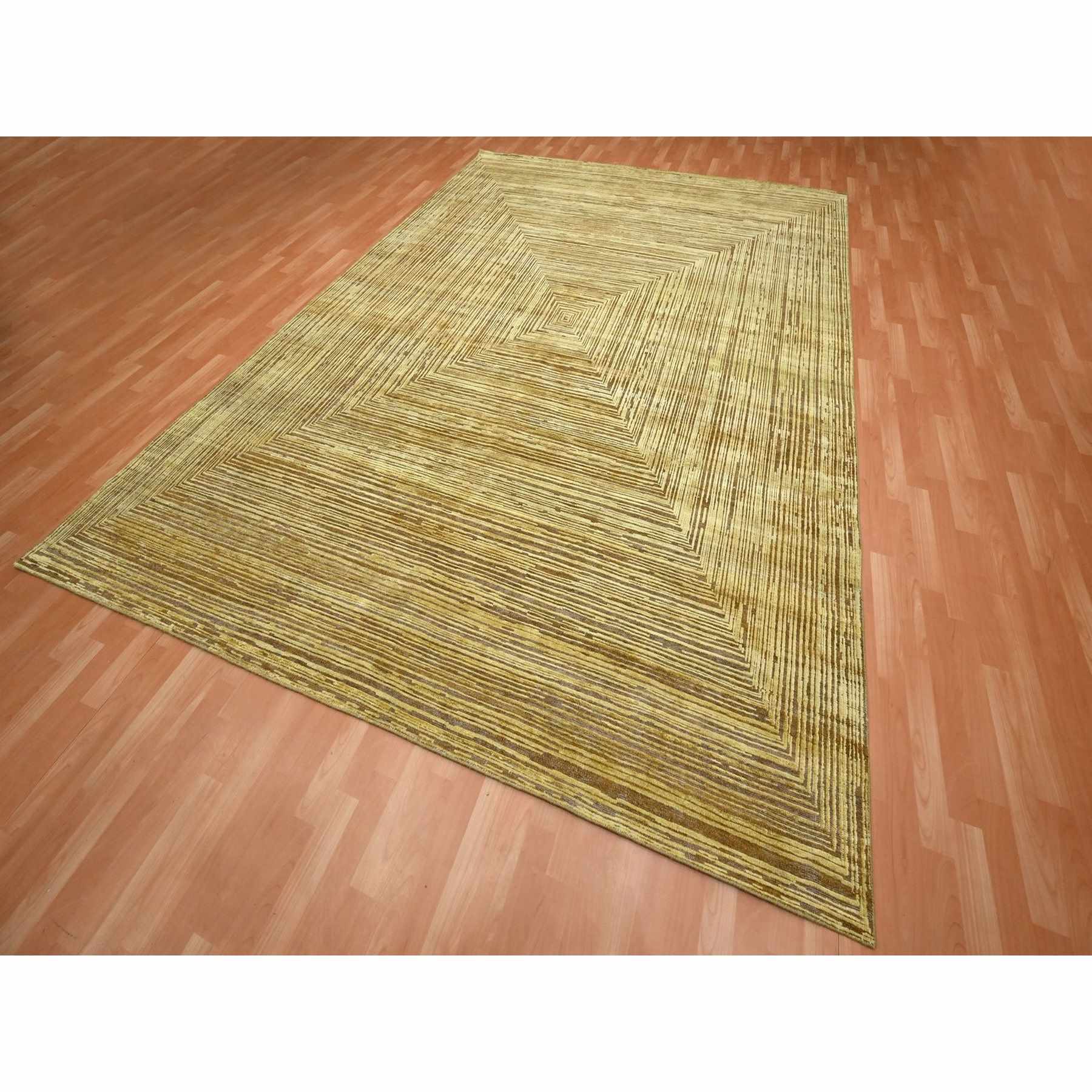 Modern-and-Contemporary-Hand-Knotted-Rug-379360