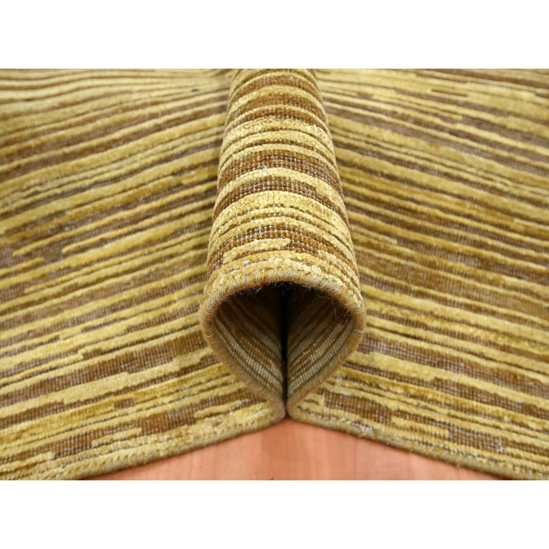 Modern-and-Contemporary-Hand-Knotted-Rug-379360