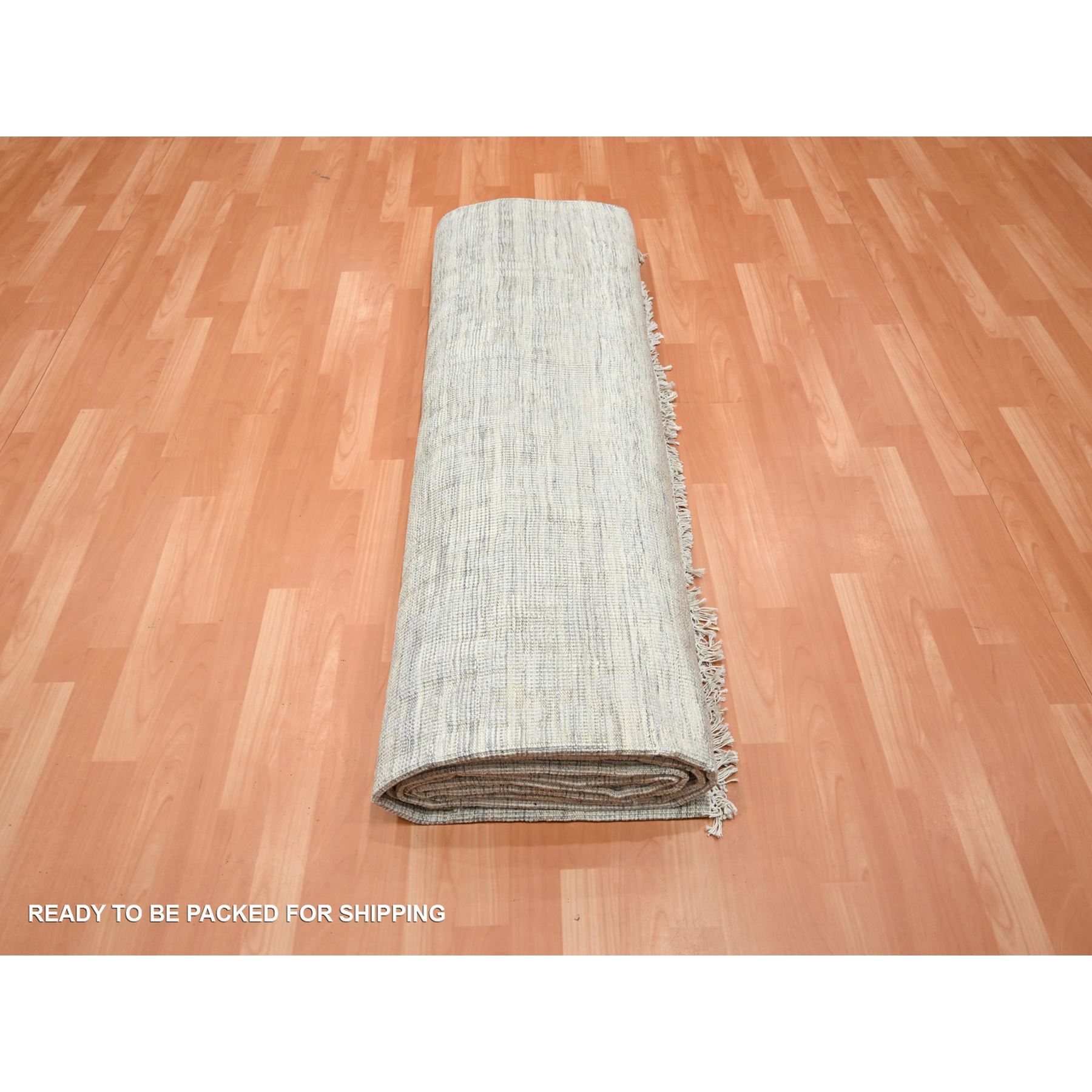 Modern-and-Contemporary-Hand-Knotted-Rug-379365