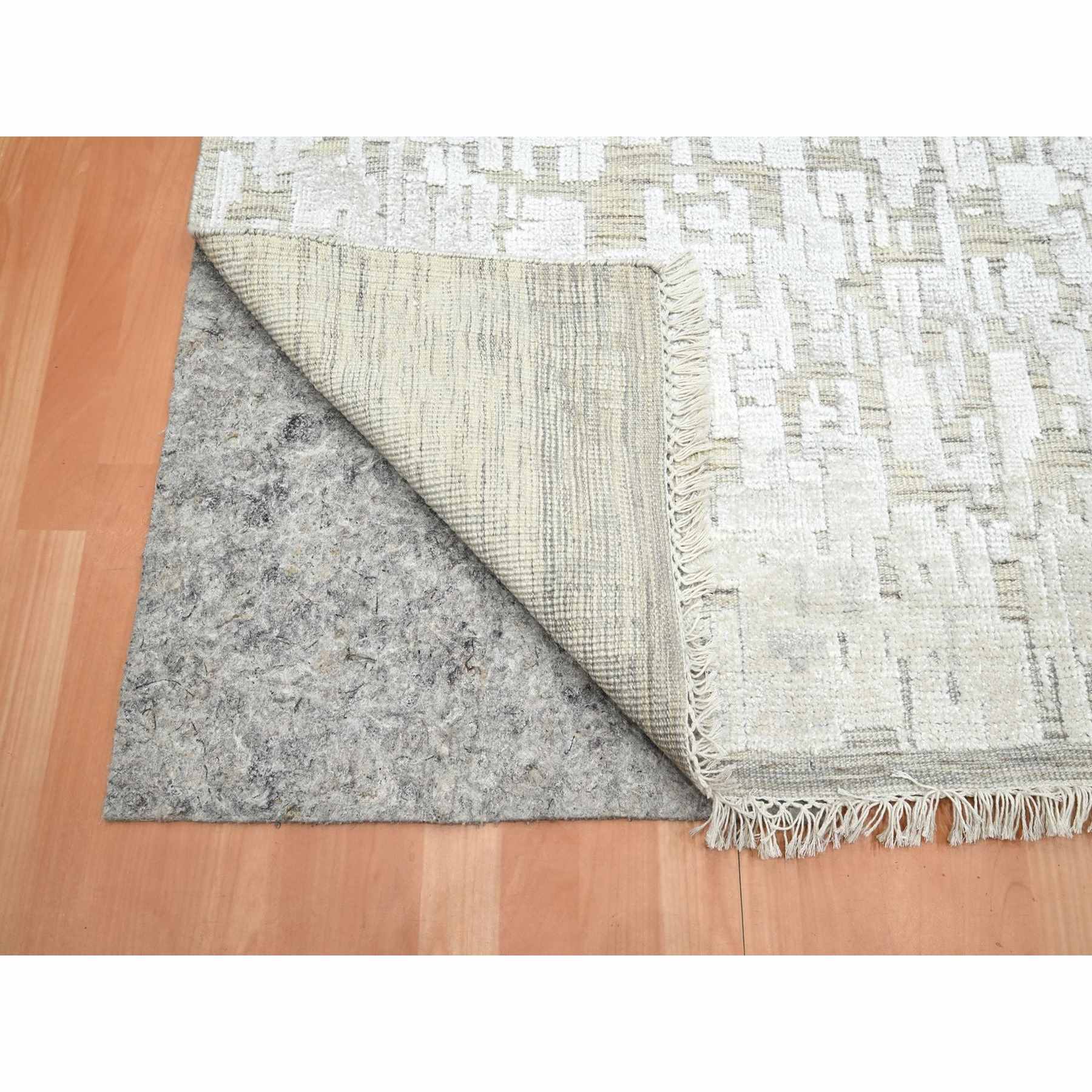 Modern-and-Contemporary-Hand-Knotted-Rug-379370