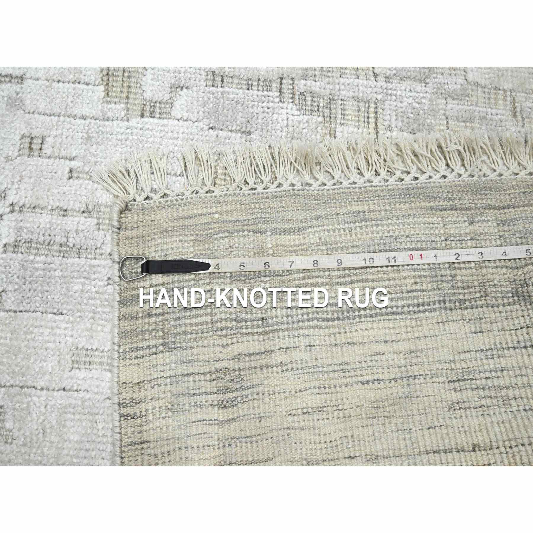 Modern-and-Contemporary-Hand-Knotted-Rug-379370