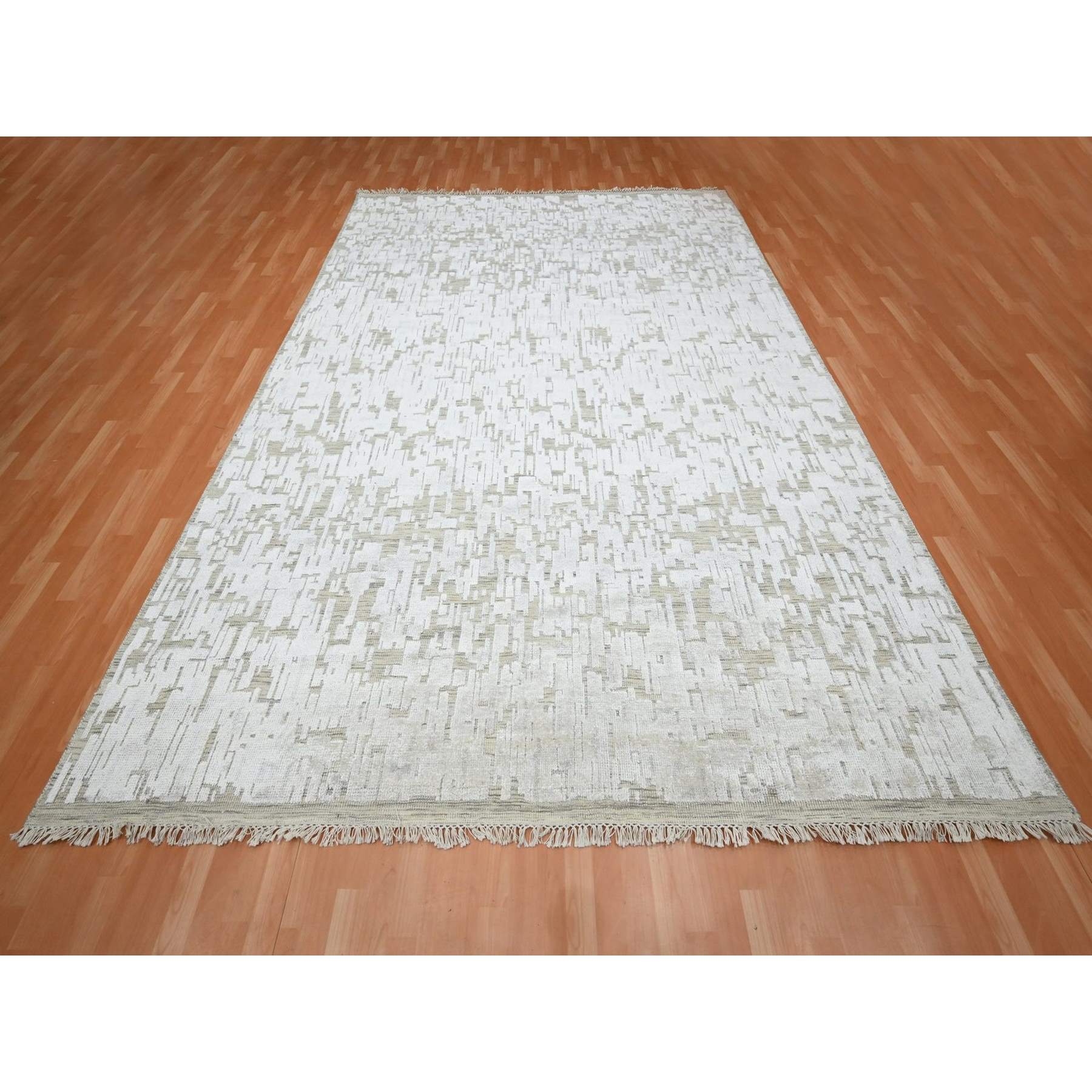 Modern-and-Contemporary-Hand-Knotted-Rug-379375