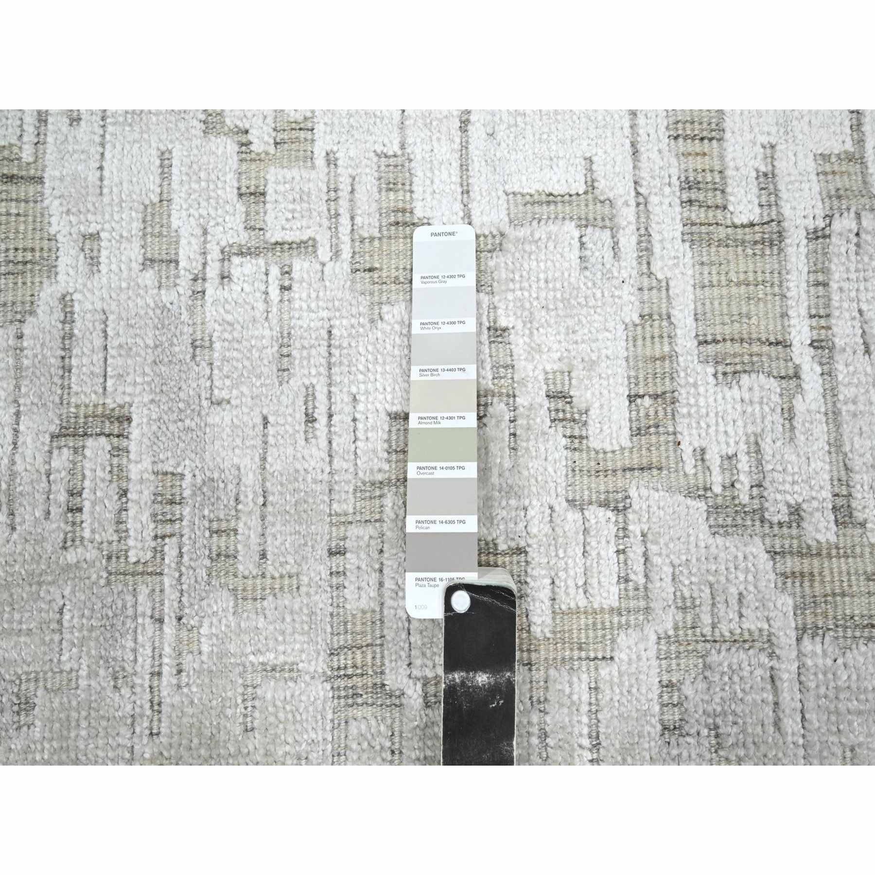 Modern-and-Contemporary-Hand-Knotted-Rug-379375