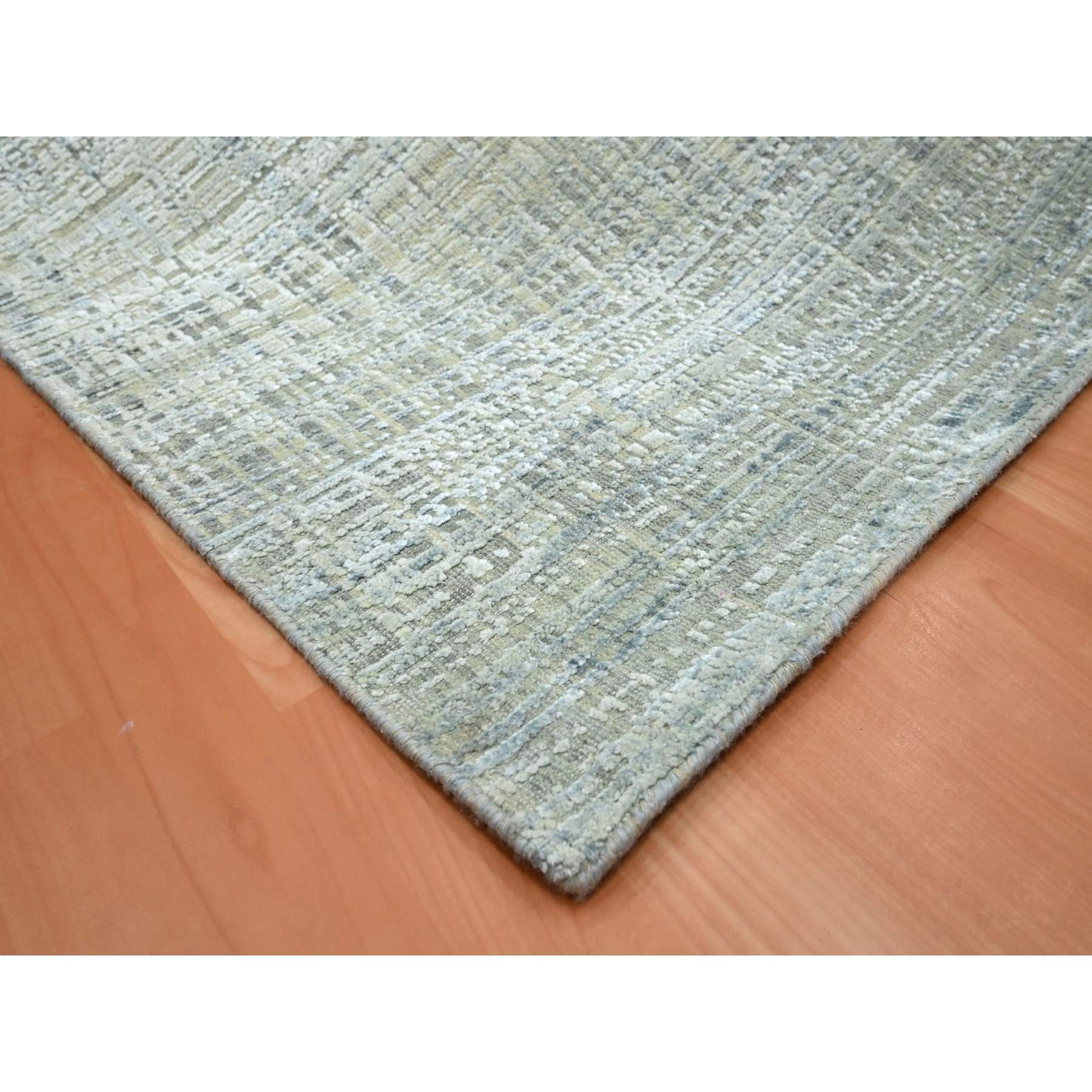 Modern-and-Contemporary-Hand-Knotted-Rug-379380