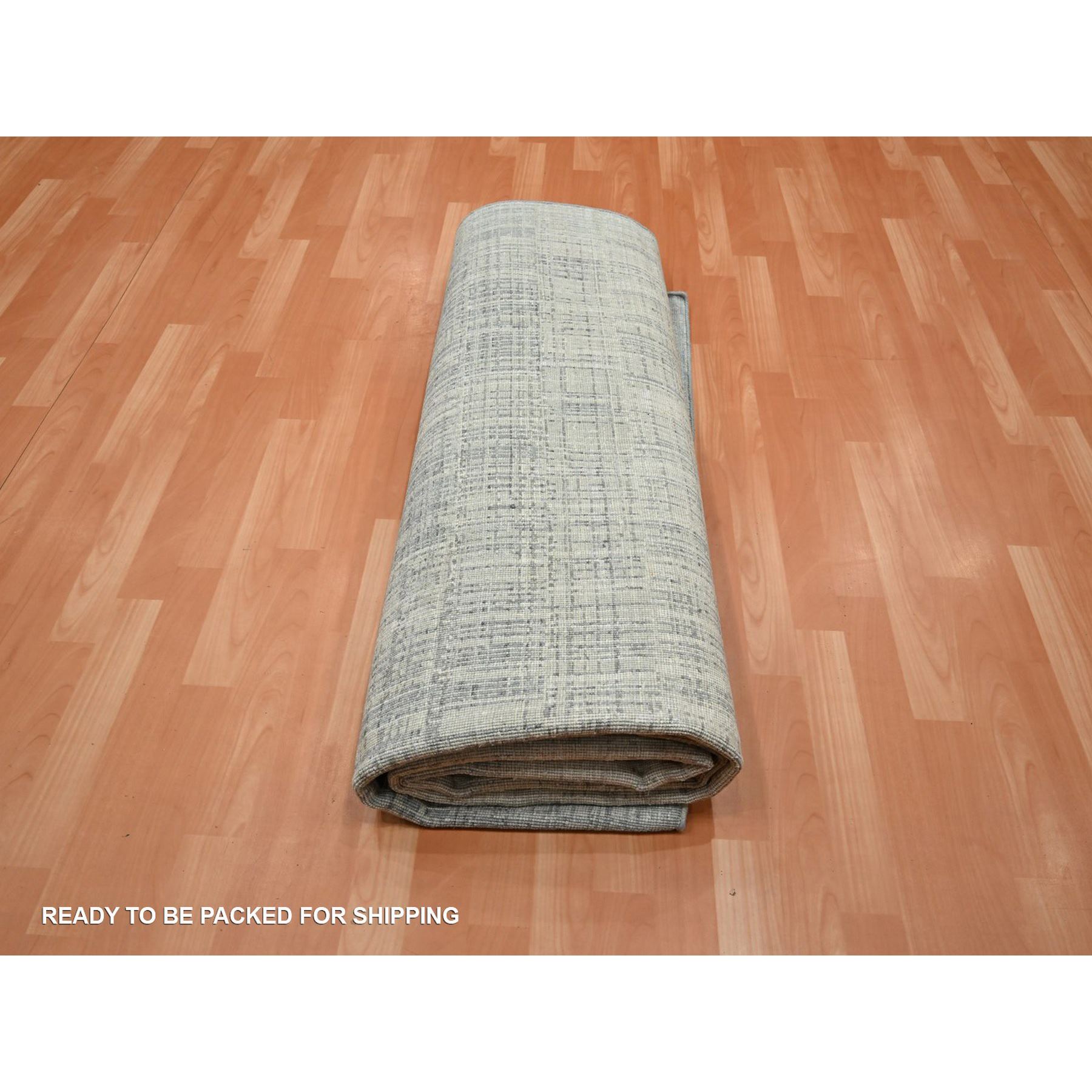 Modern-and-Contemporary-Hand-Knotted-Rug-379380