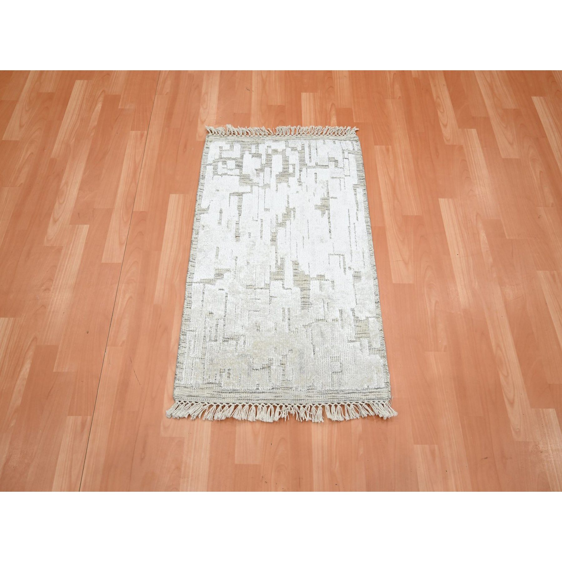 Modern-and-Contemporary-Hand-Knotted-Rug-379385