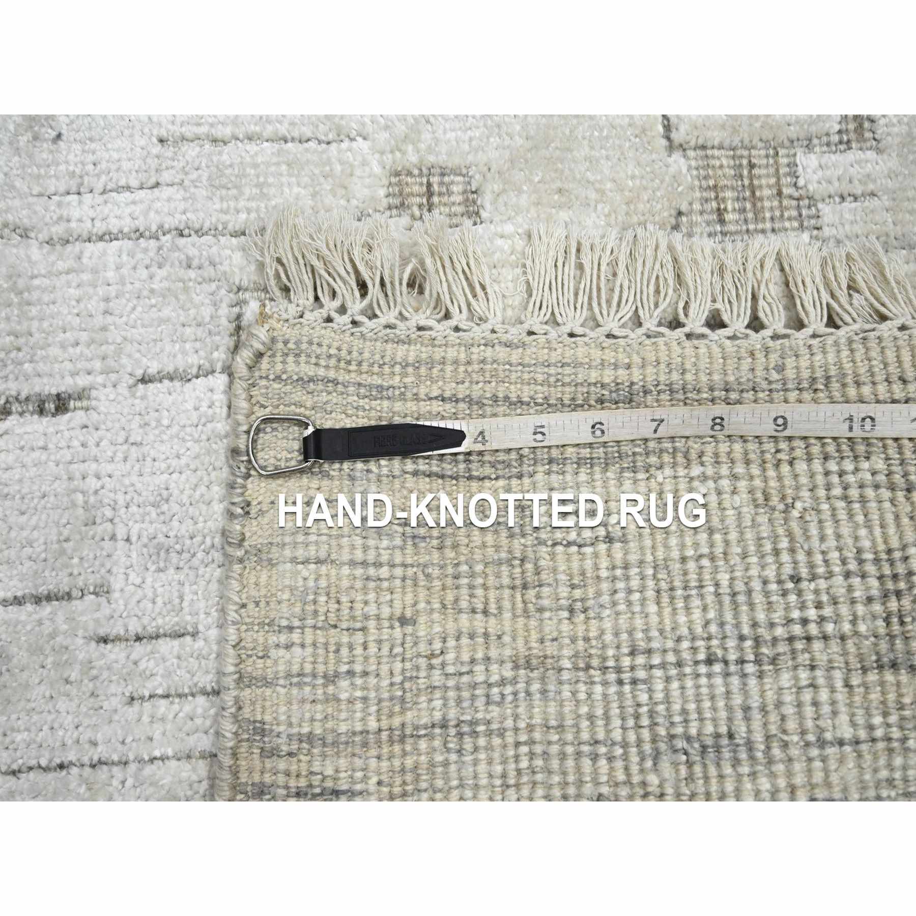 Modern-and-Contemporary-Hand-Knotted-Rug-379390