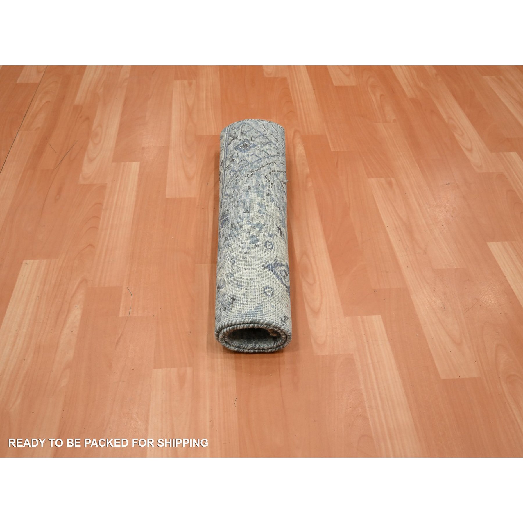 Modern-and-Contemporary-Hand-Knotted-Rug-379400