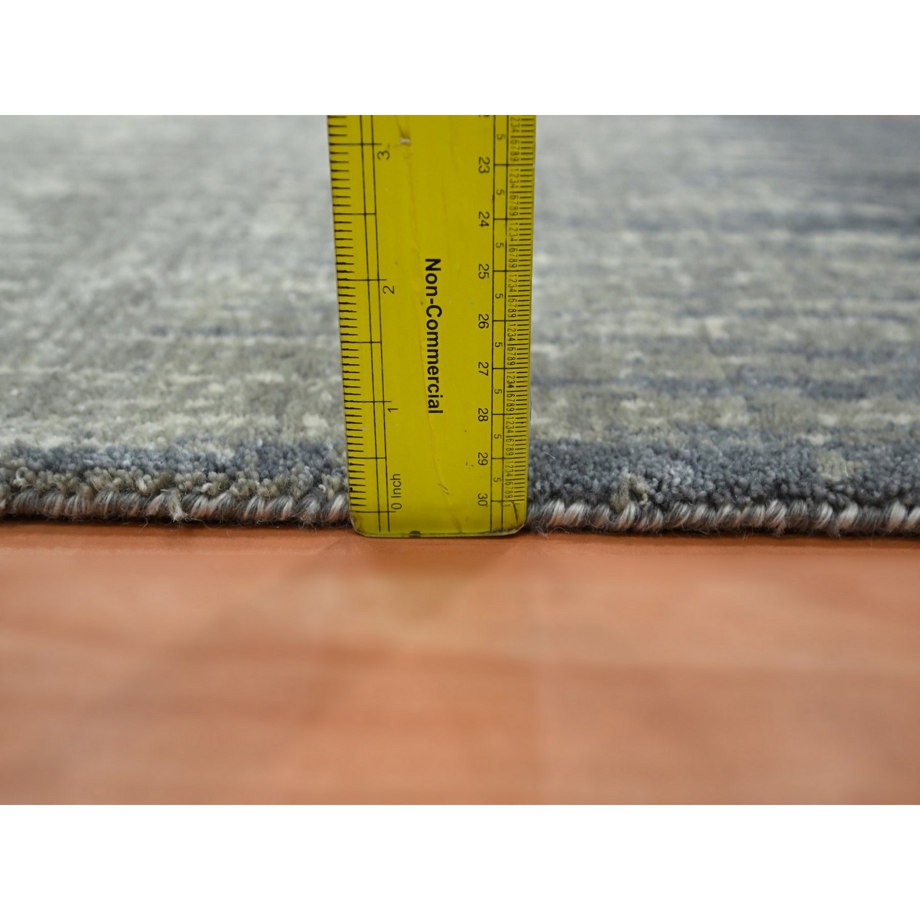 Modern-and-Contemporary-Hand-Knotted-Rug-379565