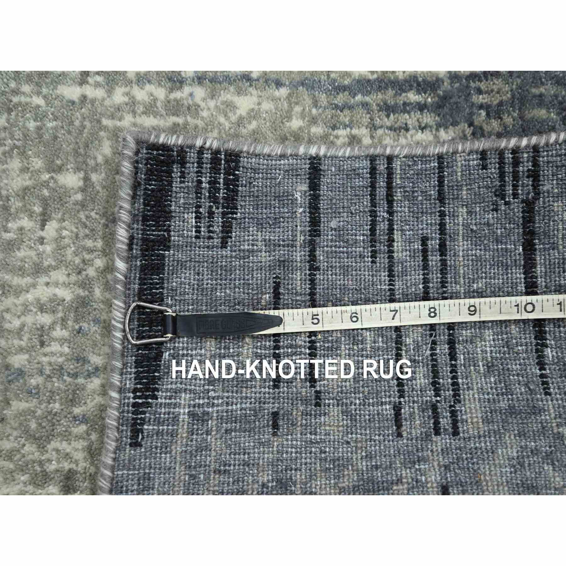 Modern-and-Contemporary-Hand-Knotted-Rug-379575