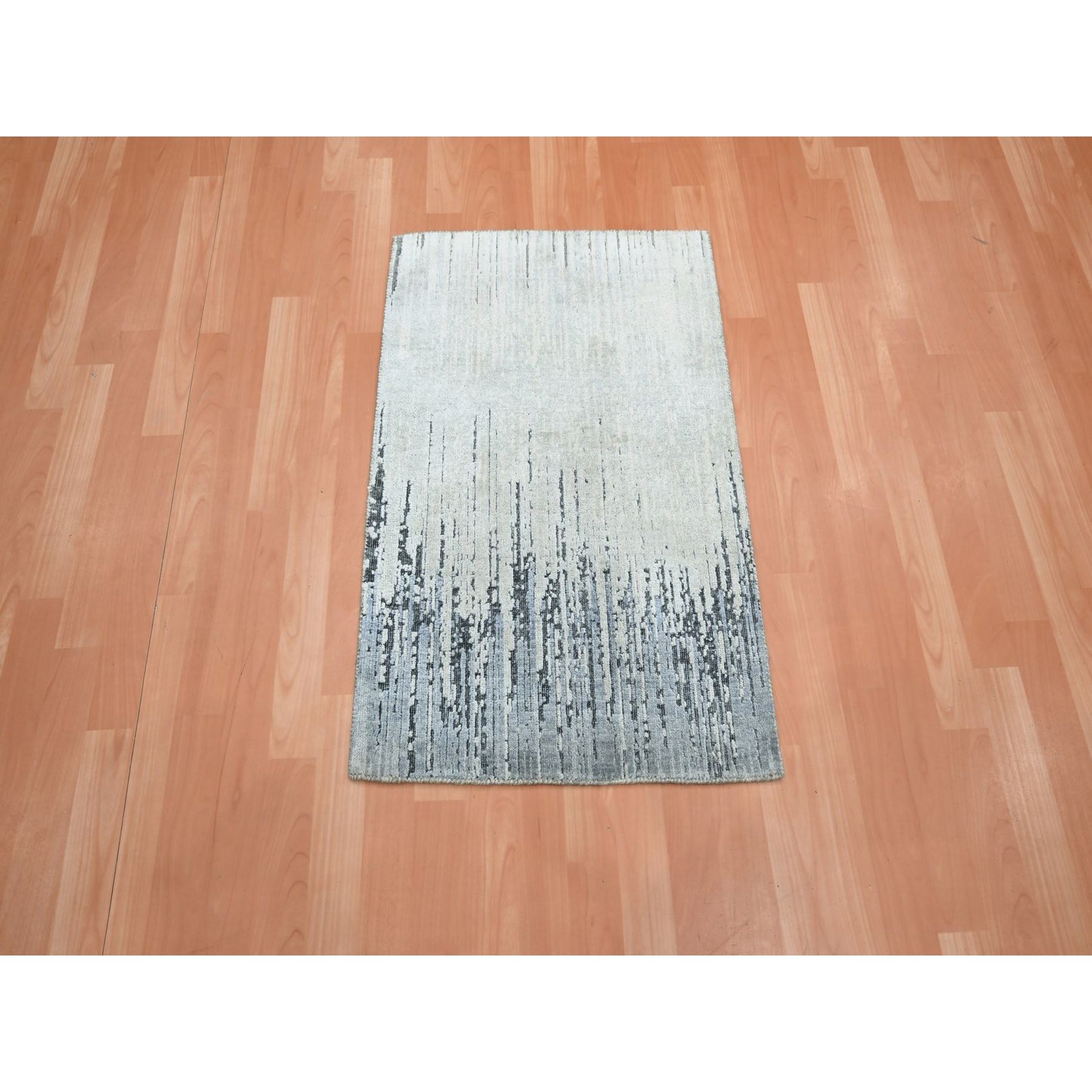 Modern-and-Contemporary-Hand-Knotted-Rug-379585