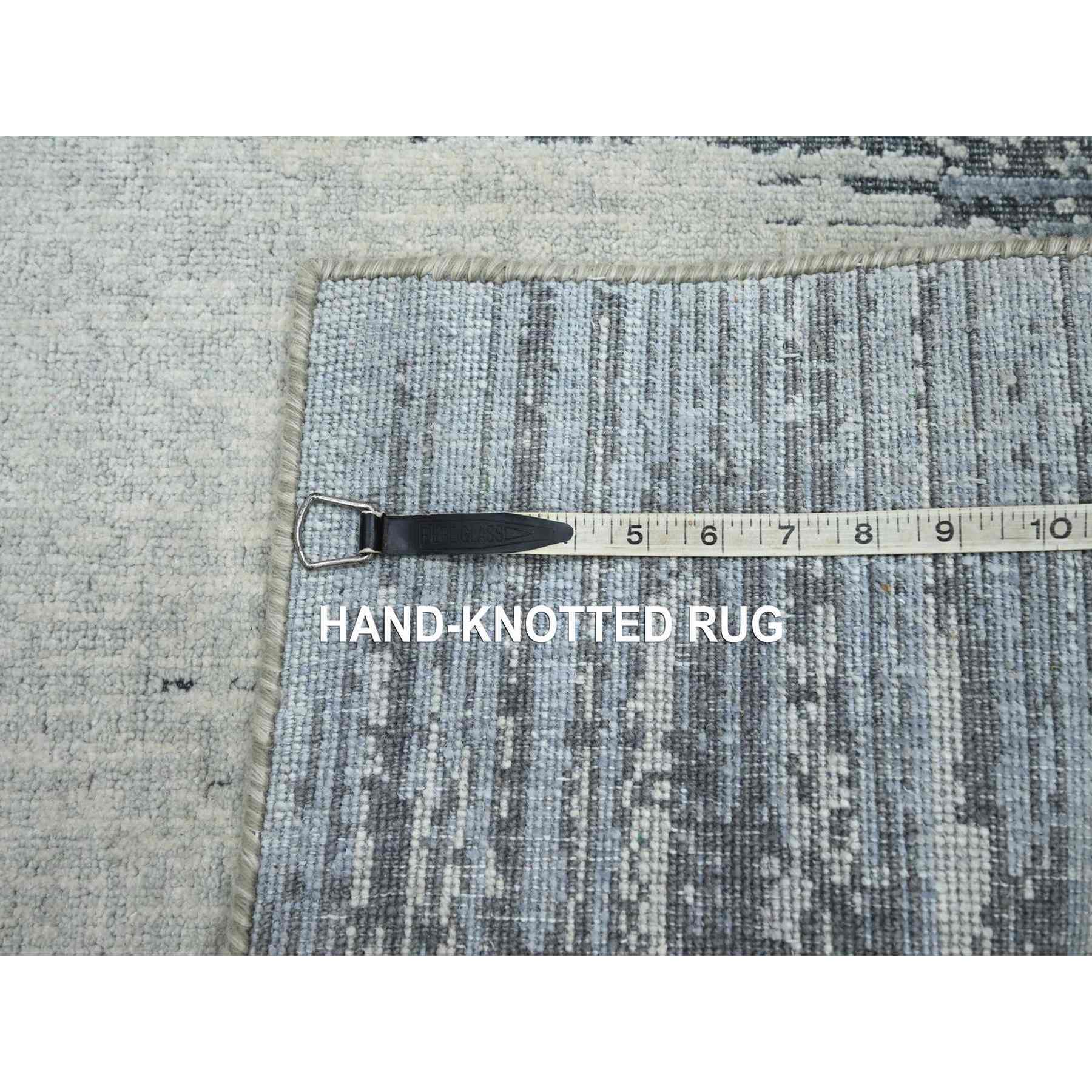 Modern-and-Contemporary-Hand-Knotted-Rug-379585