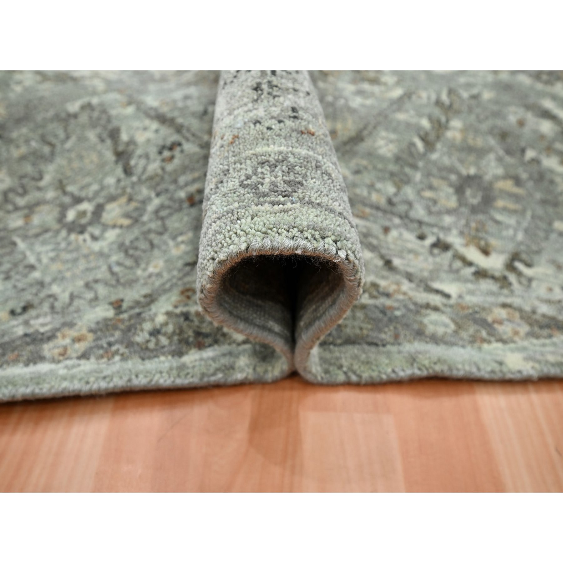 Oushak-And-Peshawar-Hand-Knotted-Rug-378715