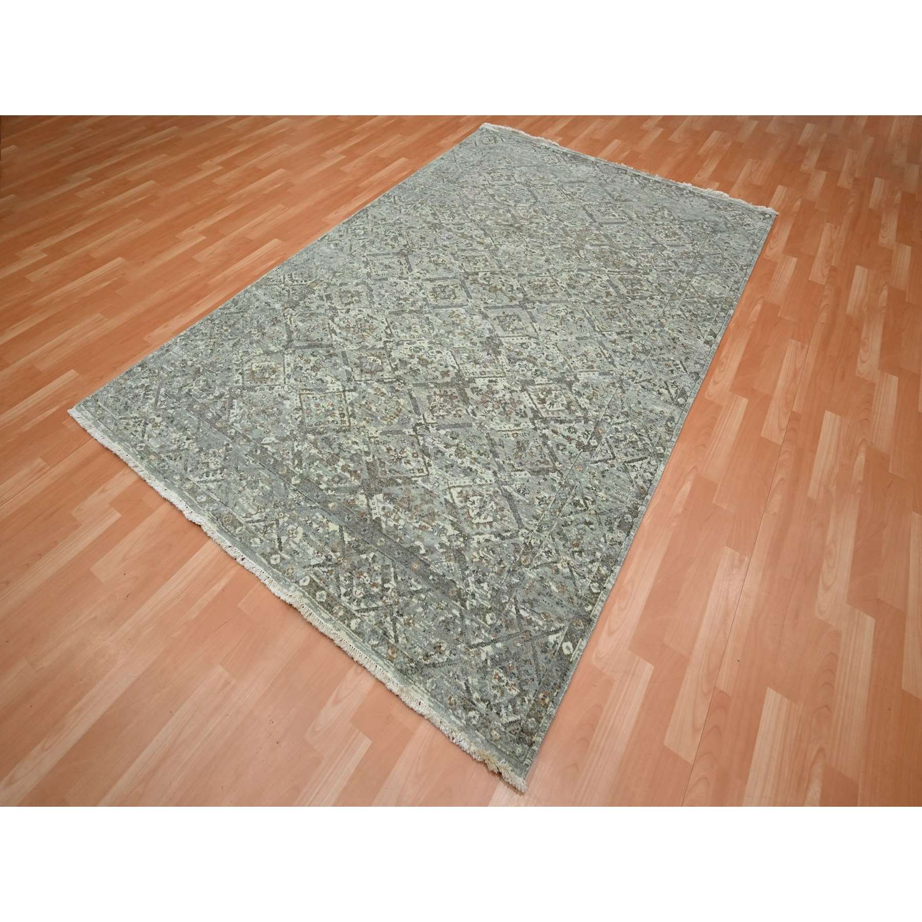 Oushak-And-Peshawar-Hand-Knotted-Rug-378725
