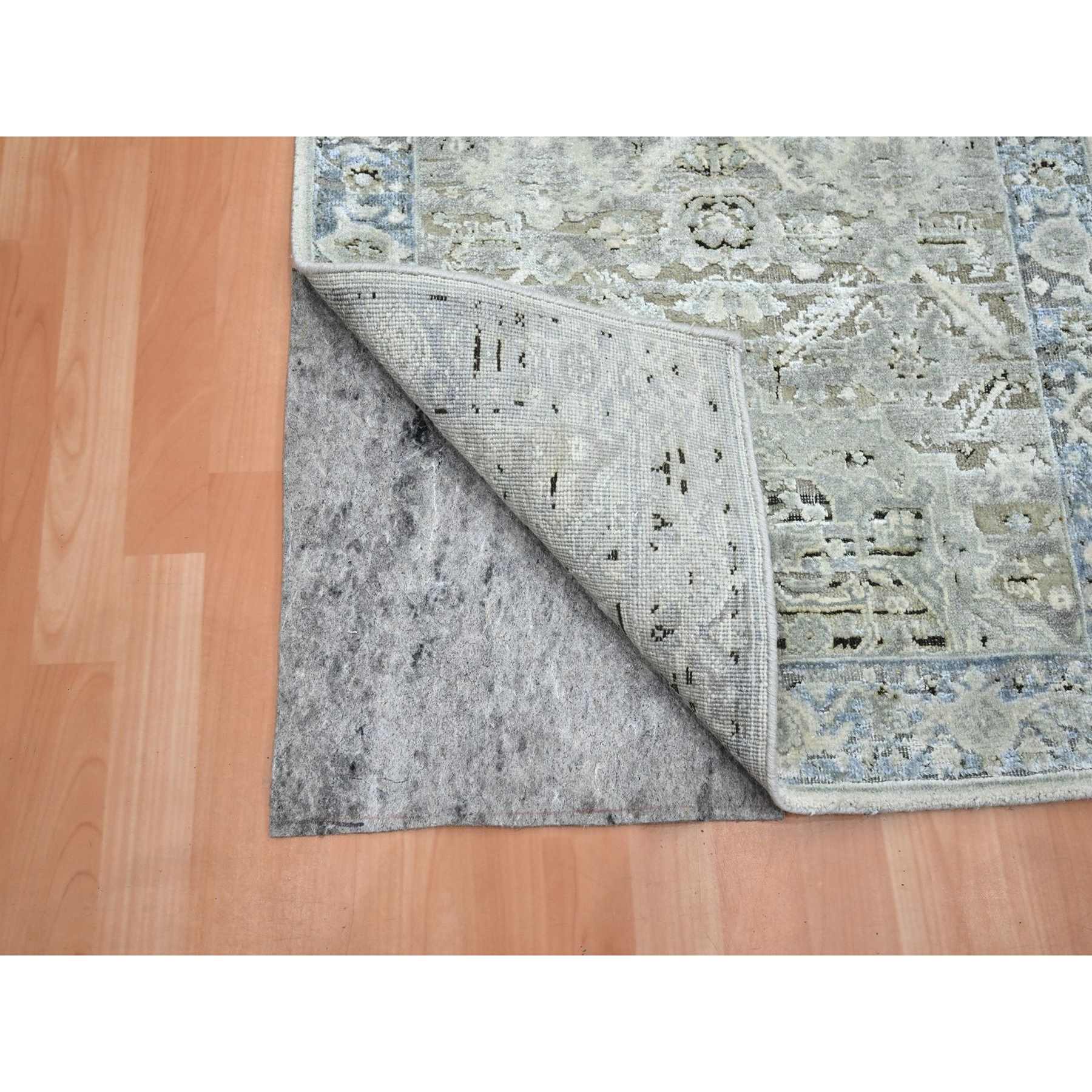 Oushak-And-Peshawar-Hand-Knotted-Rug-379540