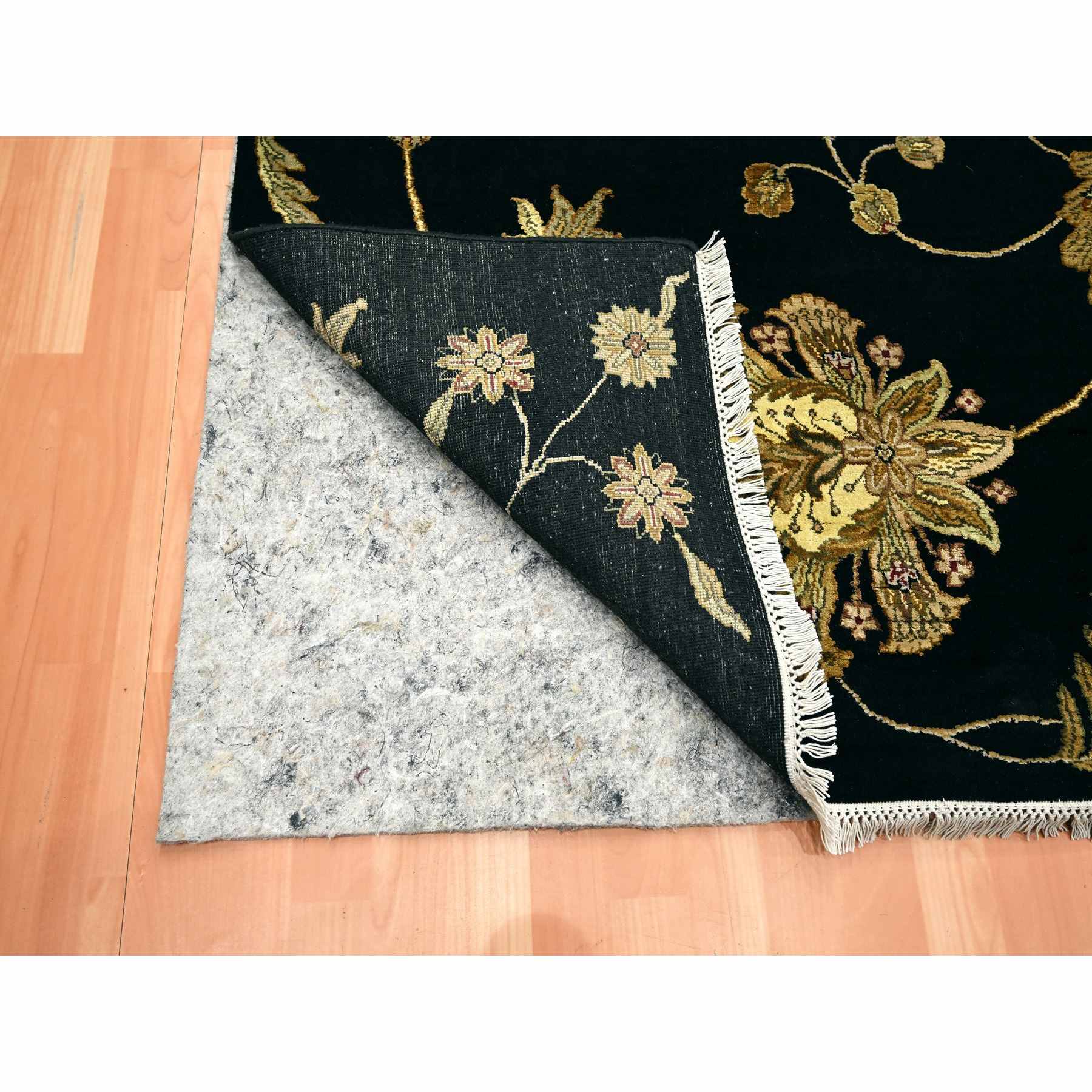 Rajasthan-Hand-Knotted-Rug-377900