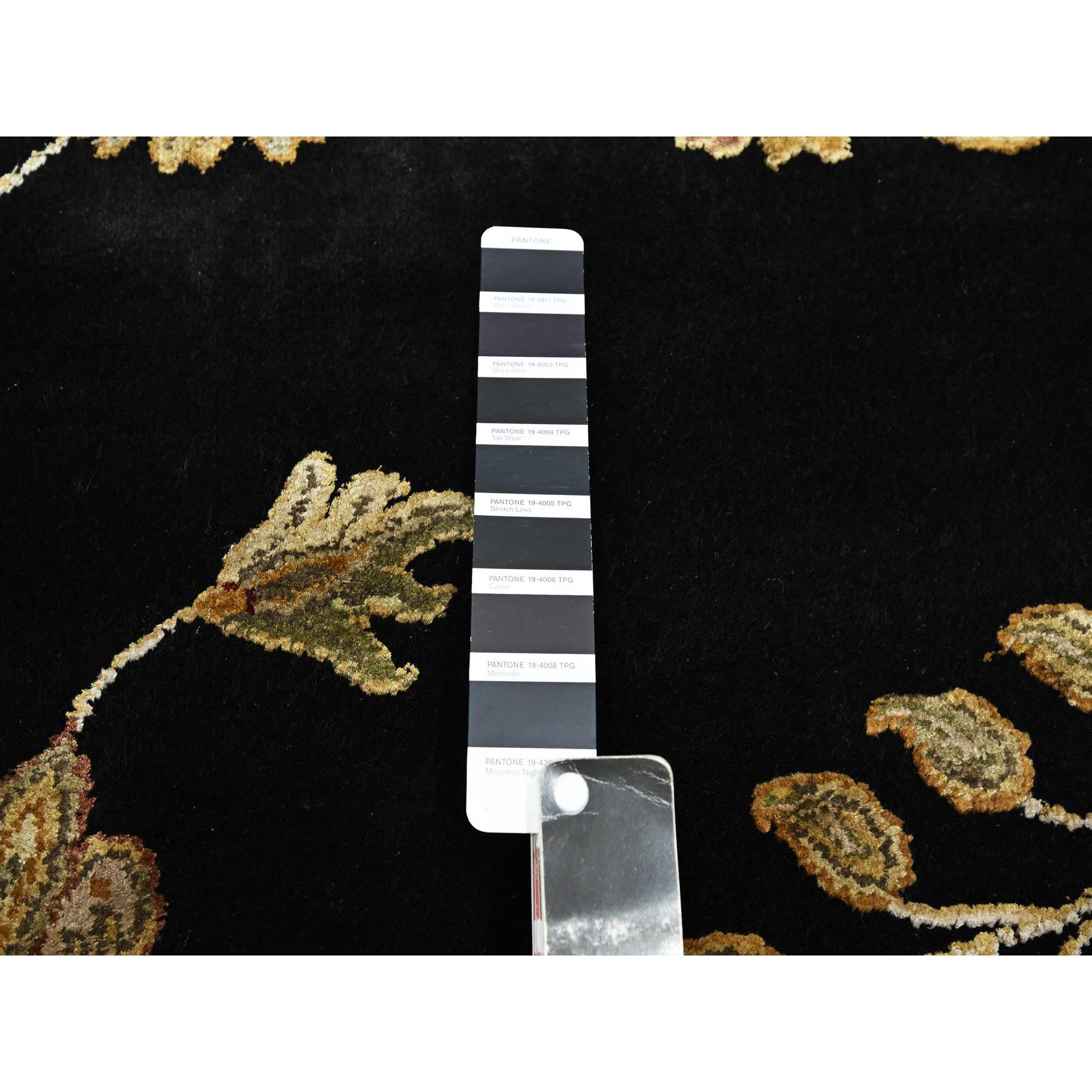 Rajasthan-Hand-Knotted-Rug-377900