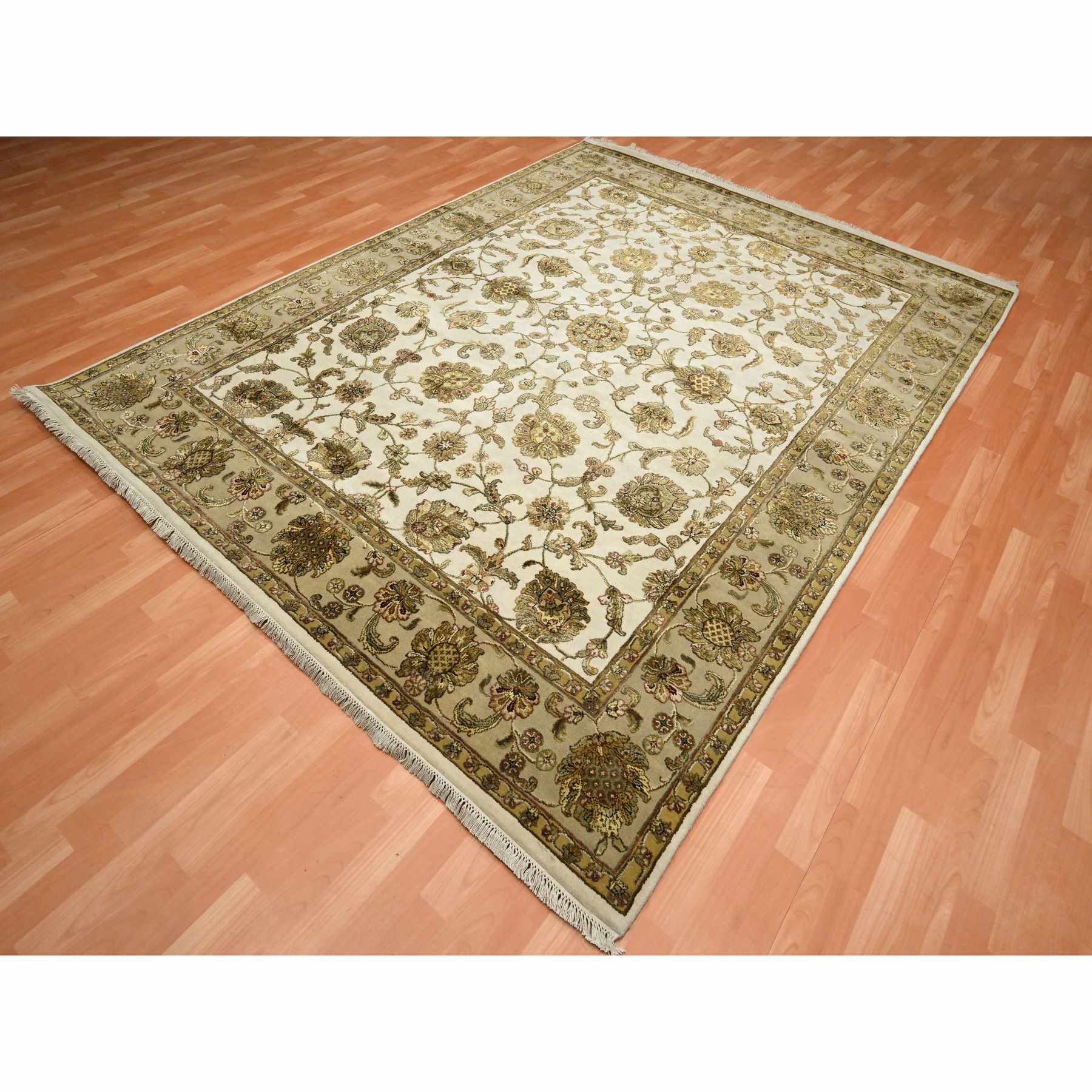 Rajasthan-Hand-Knotted-Rug-377945