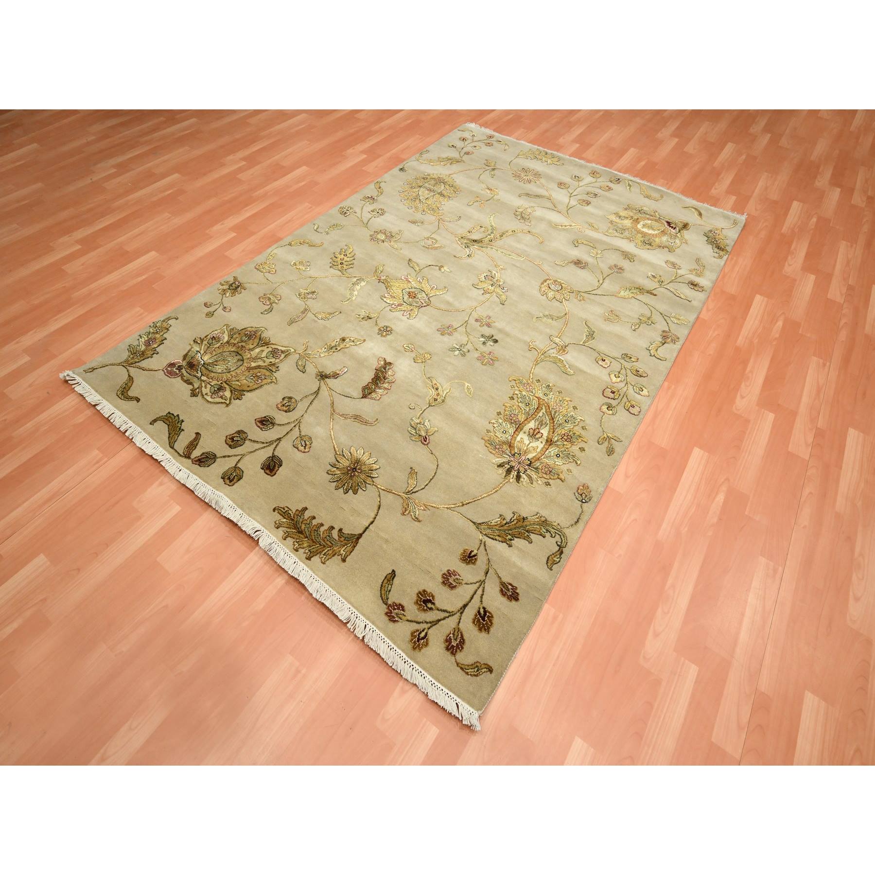 Rajasthan-Hand-Knotted-Rug-378015