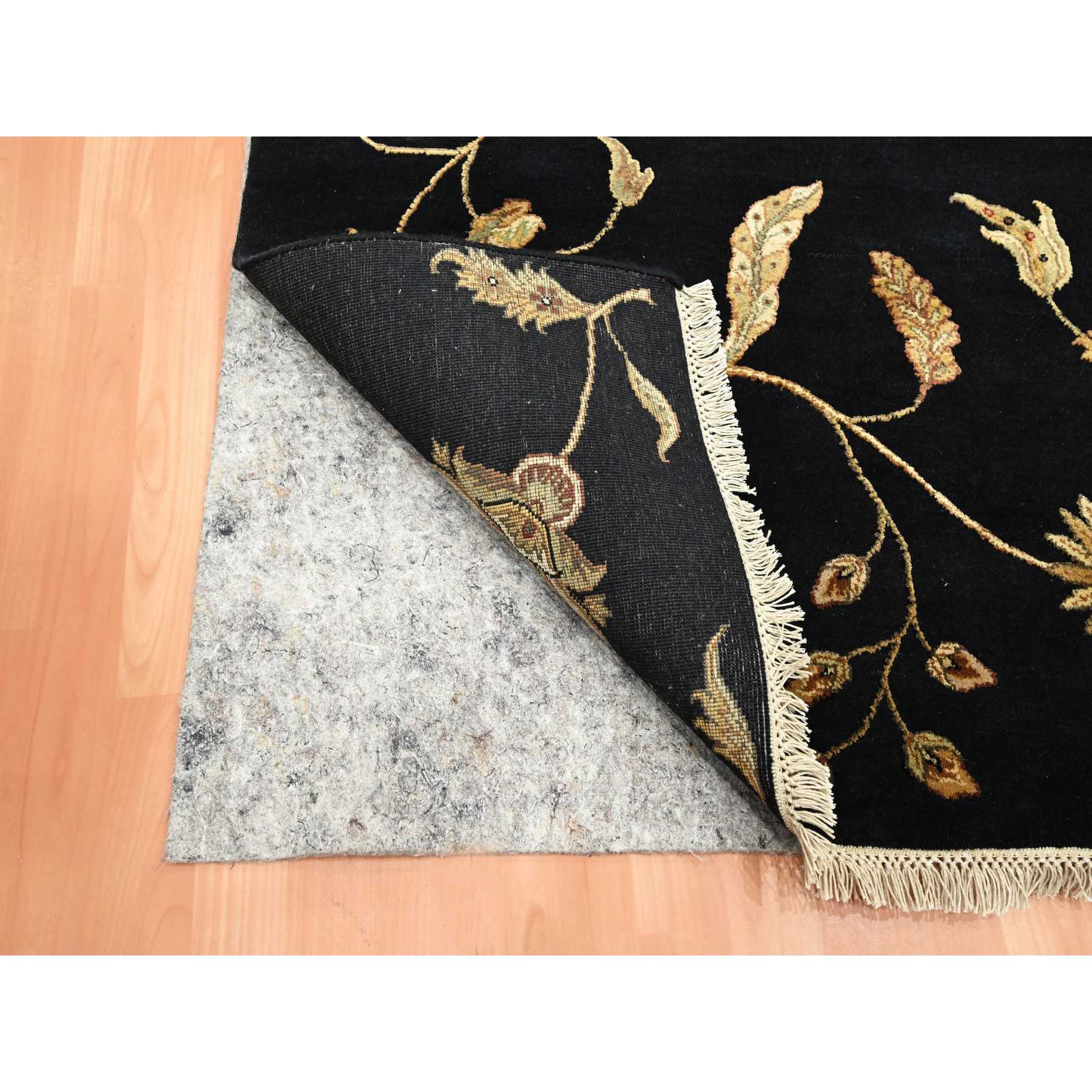 Rajasthan-Hand-Knotted-Rug-378040