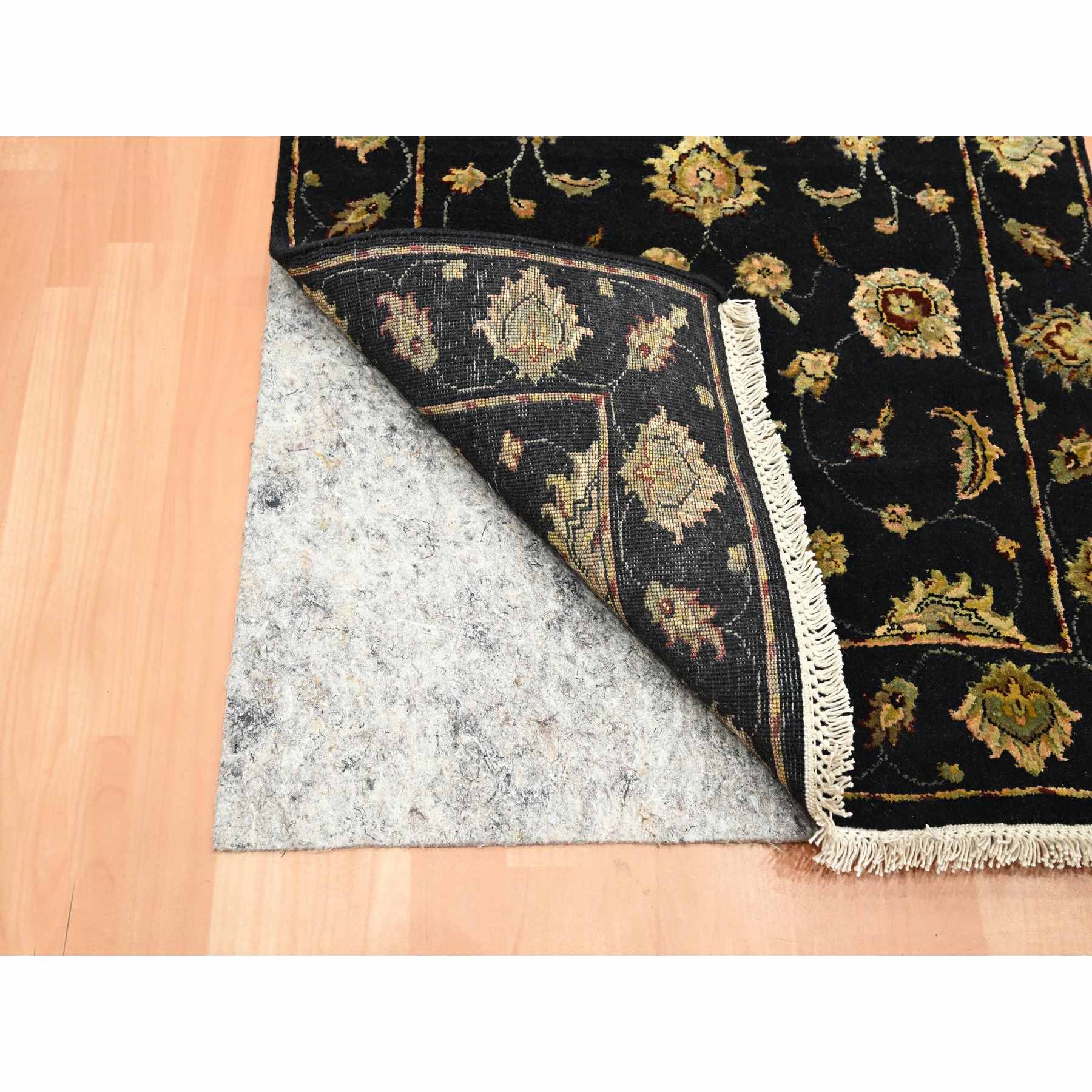Rajasthan-Hand-Knotted-Rug-378055