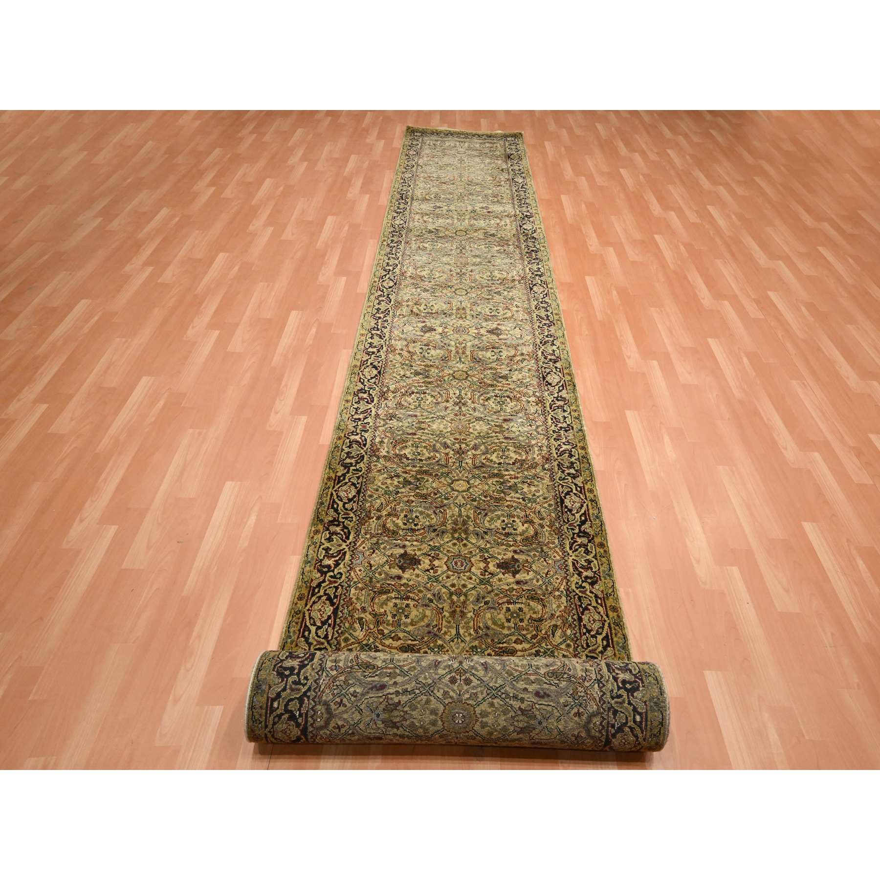 Rajasthan-Hand-Knotted-Rug-378160