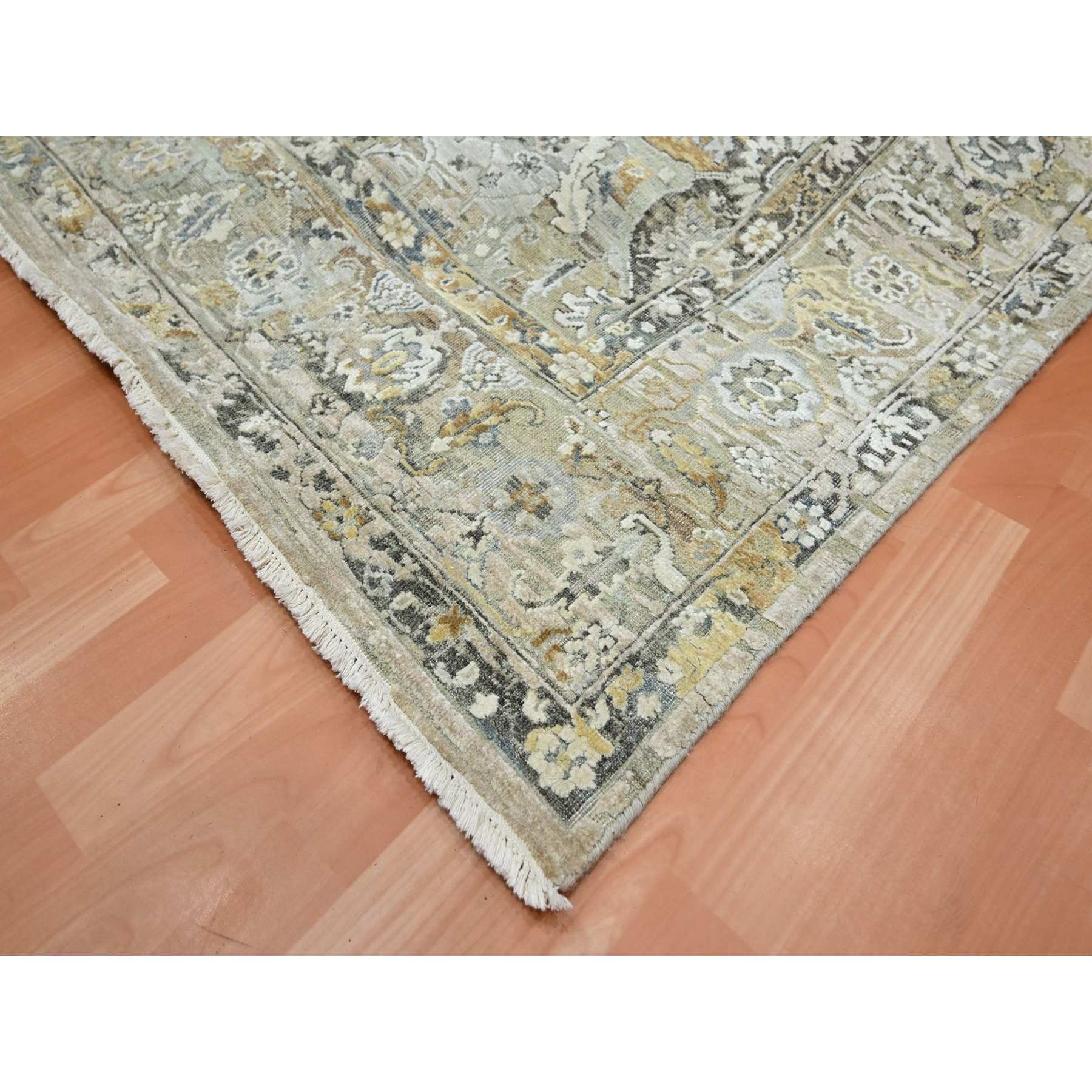 Wool-and-Silk-Hand-Knotted-Rug-379690