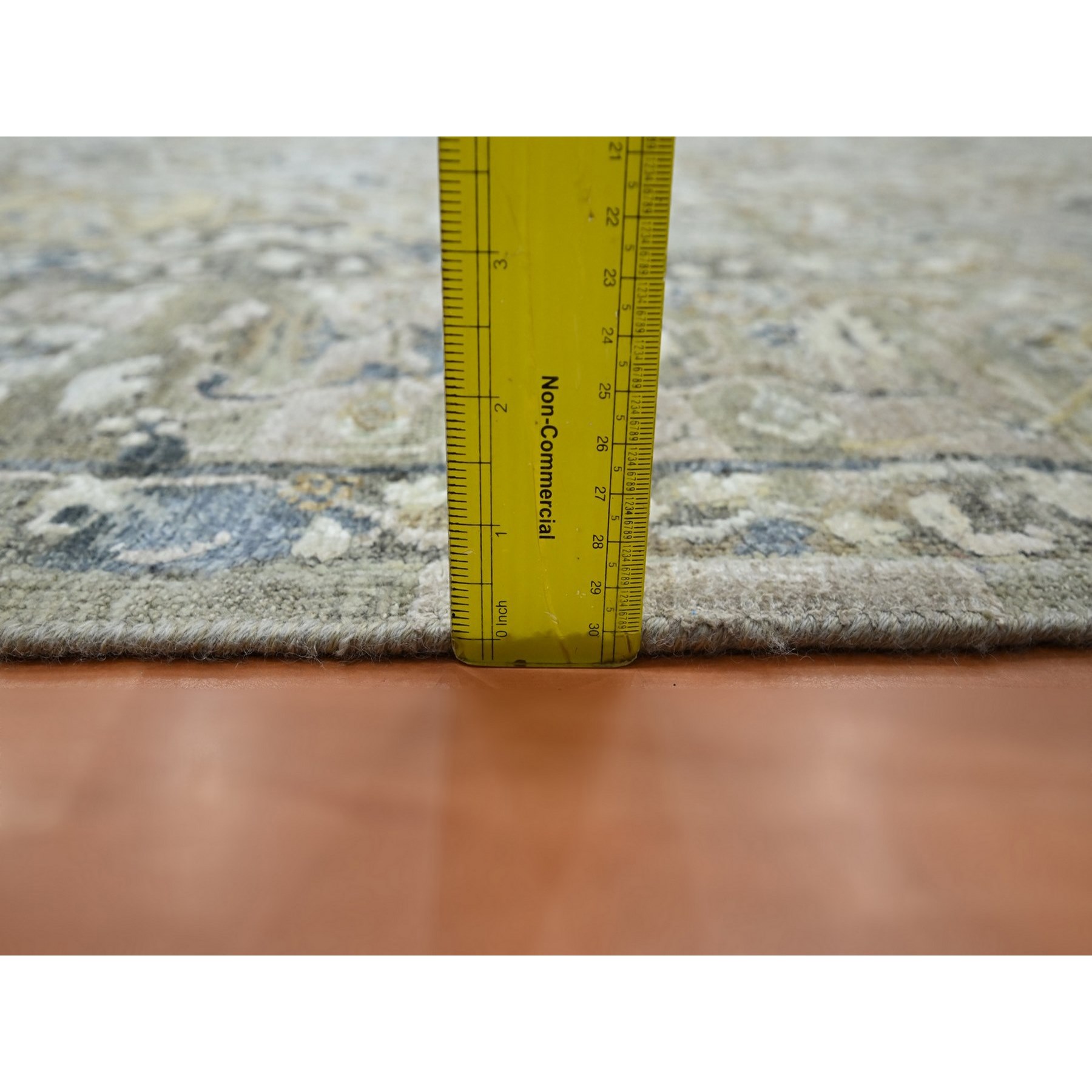 Wool-and-Silk-Hand-Knotted-Rug-379690