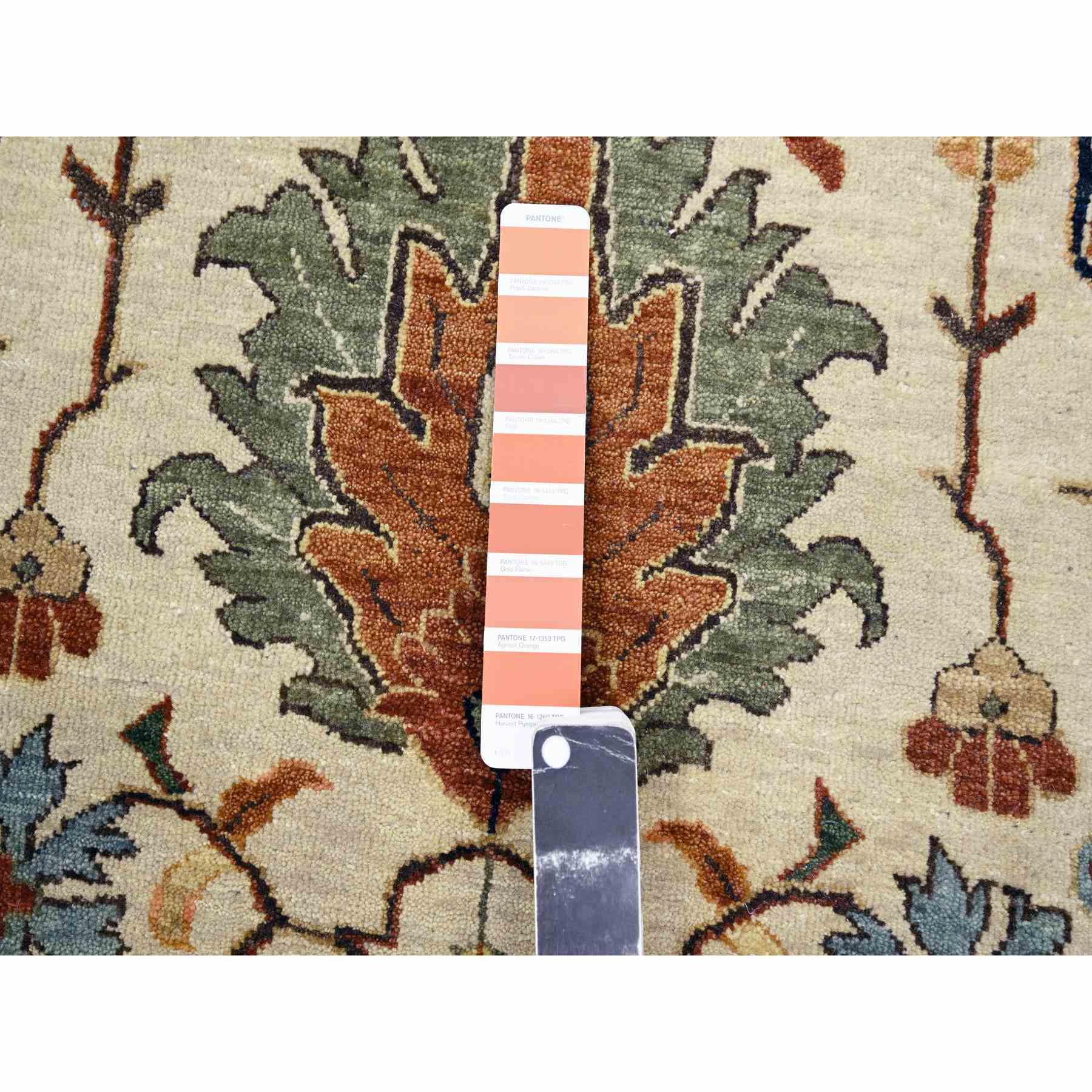 Heriz-Hand-Knotted-Rug-381115
