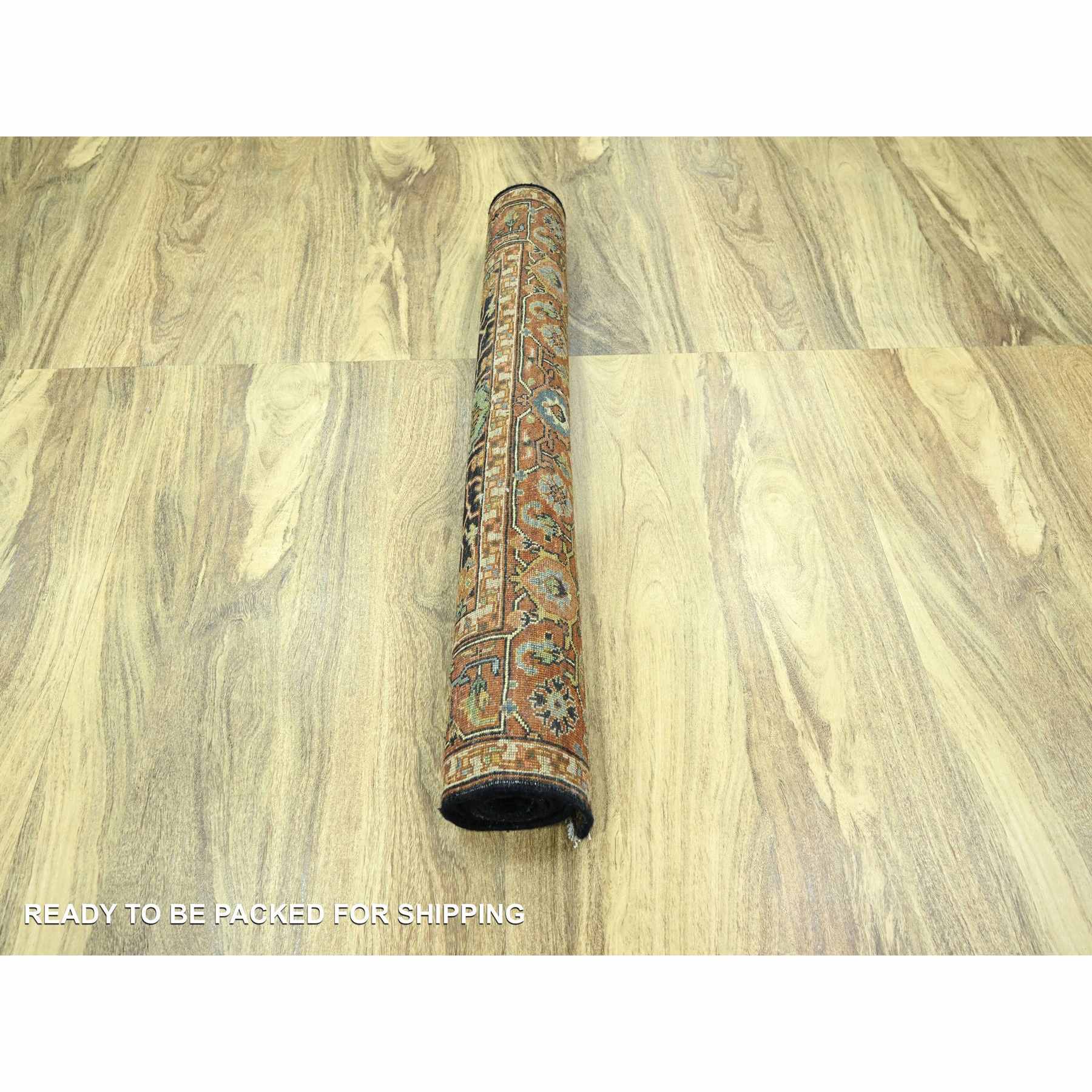 Heriz-Hand-Knotted-Rug-381155